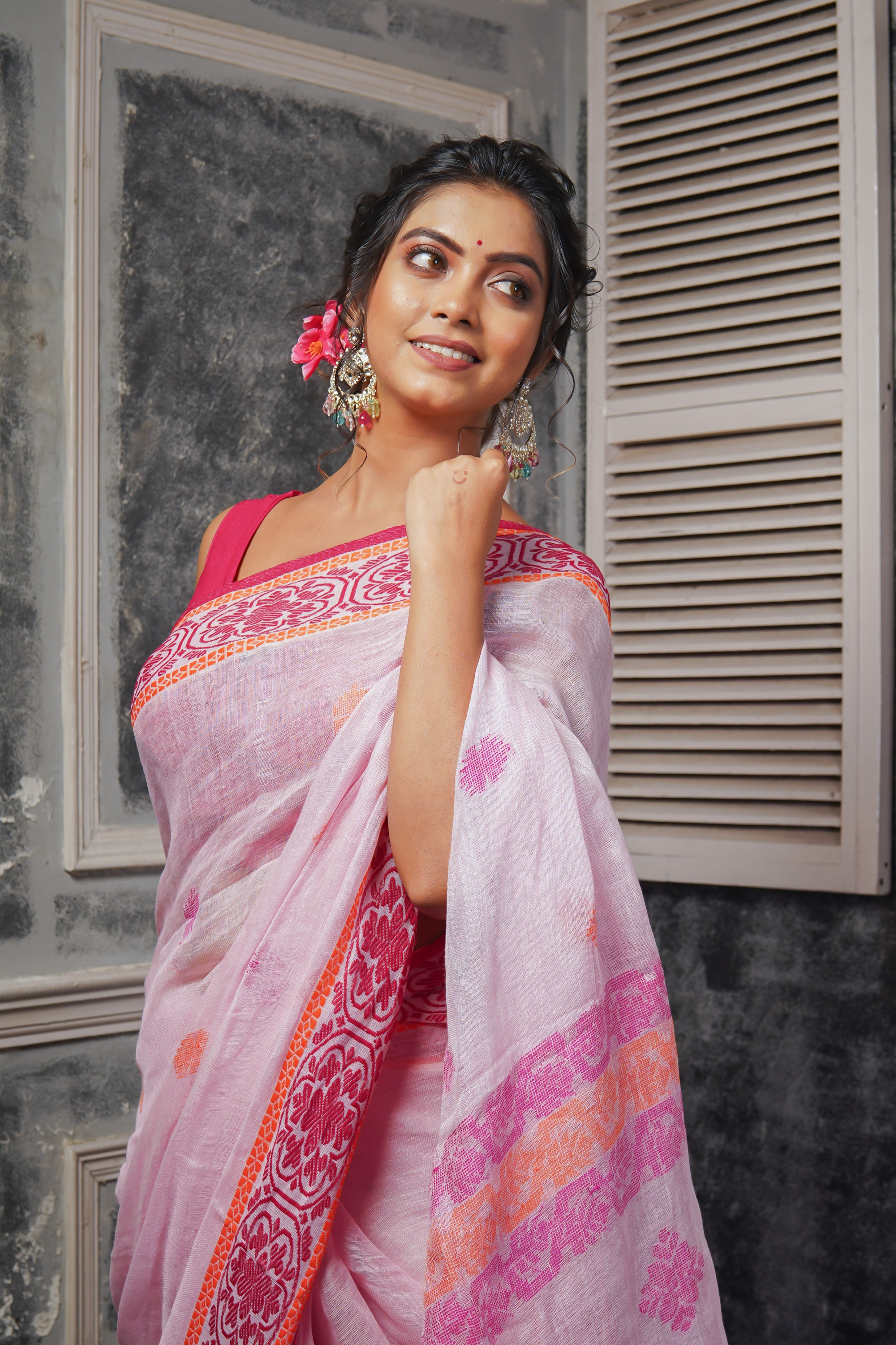 Baby Pink & Rani Linen Hand Woven Jamdani Saree