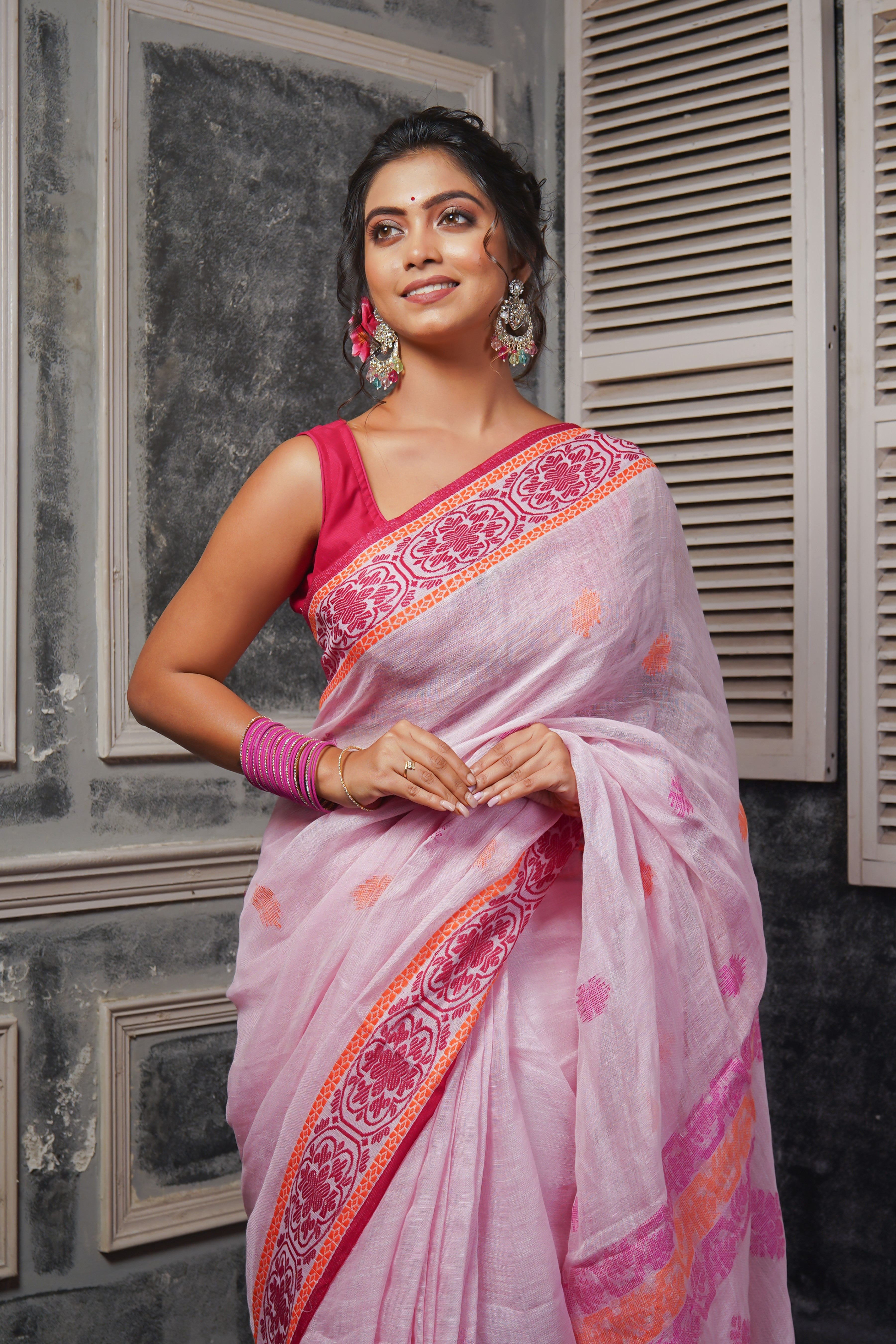 Baby Pink & Rani Linen Hand Woven Jamdani Saree