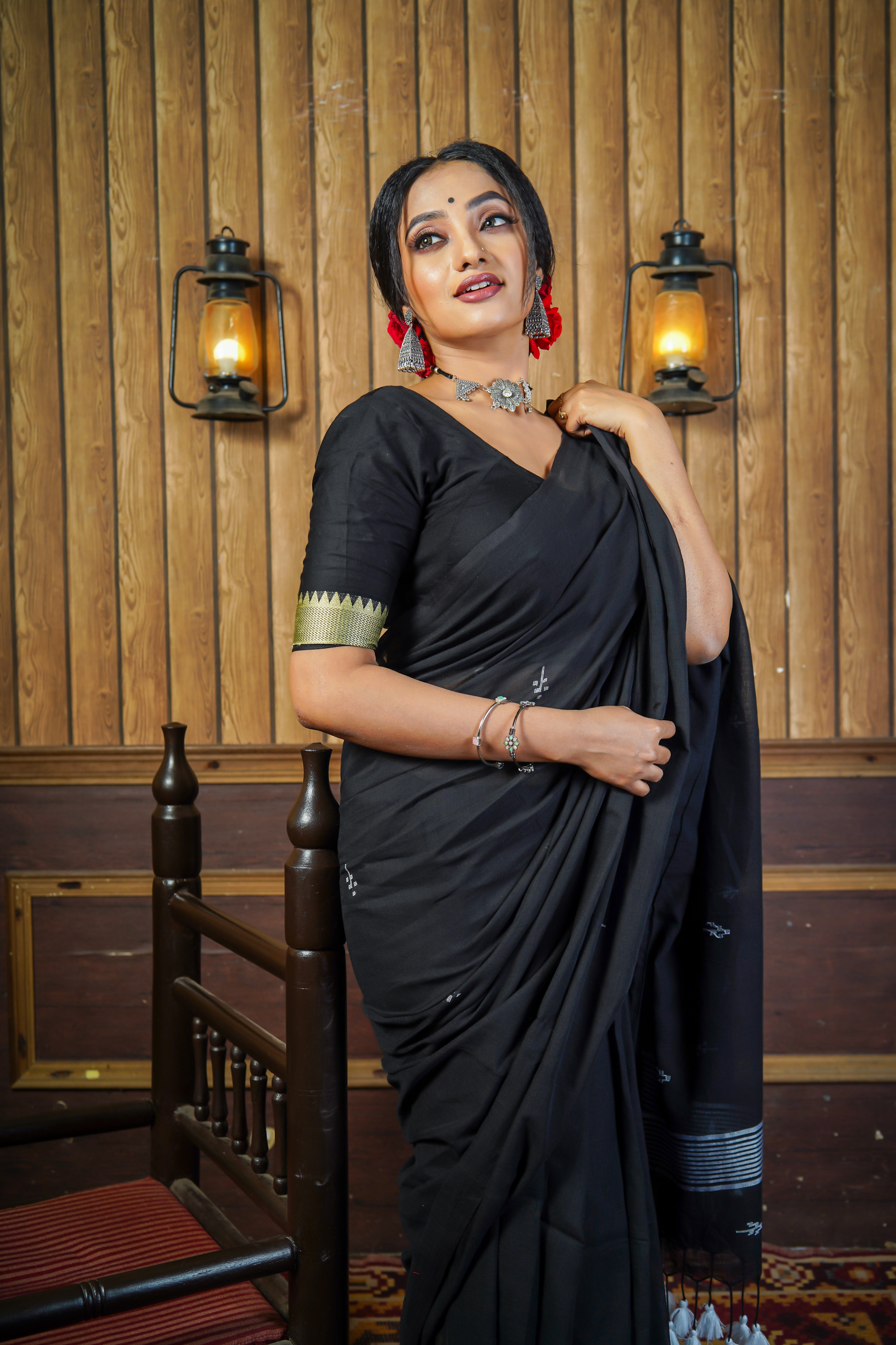 Black Premium Mulmul Cotton Hand Weaving Saree