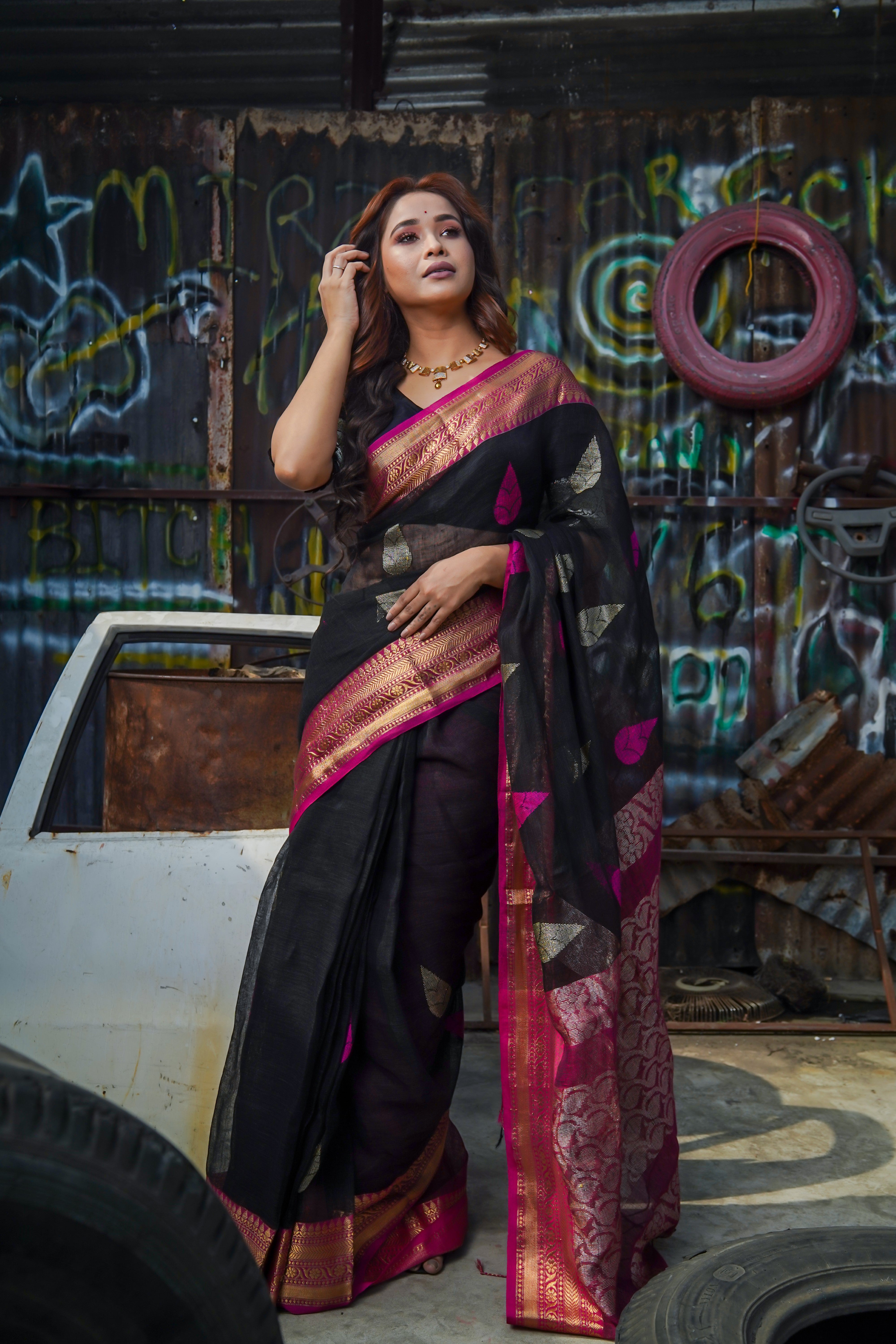 Black & Rani Hand Woven Linen Jamdani Saree