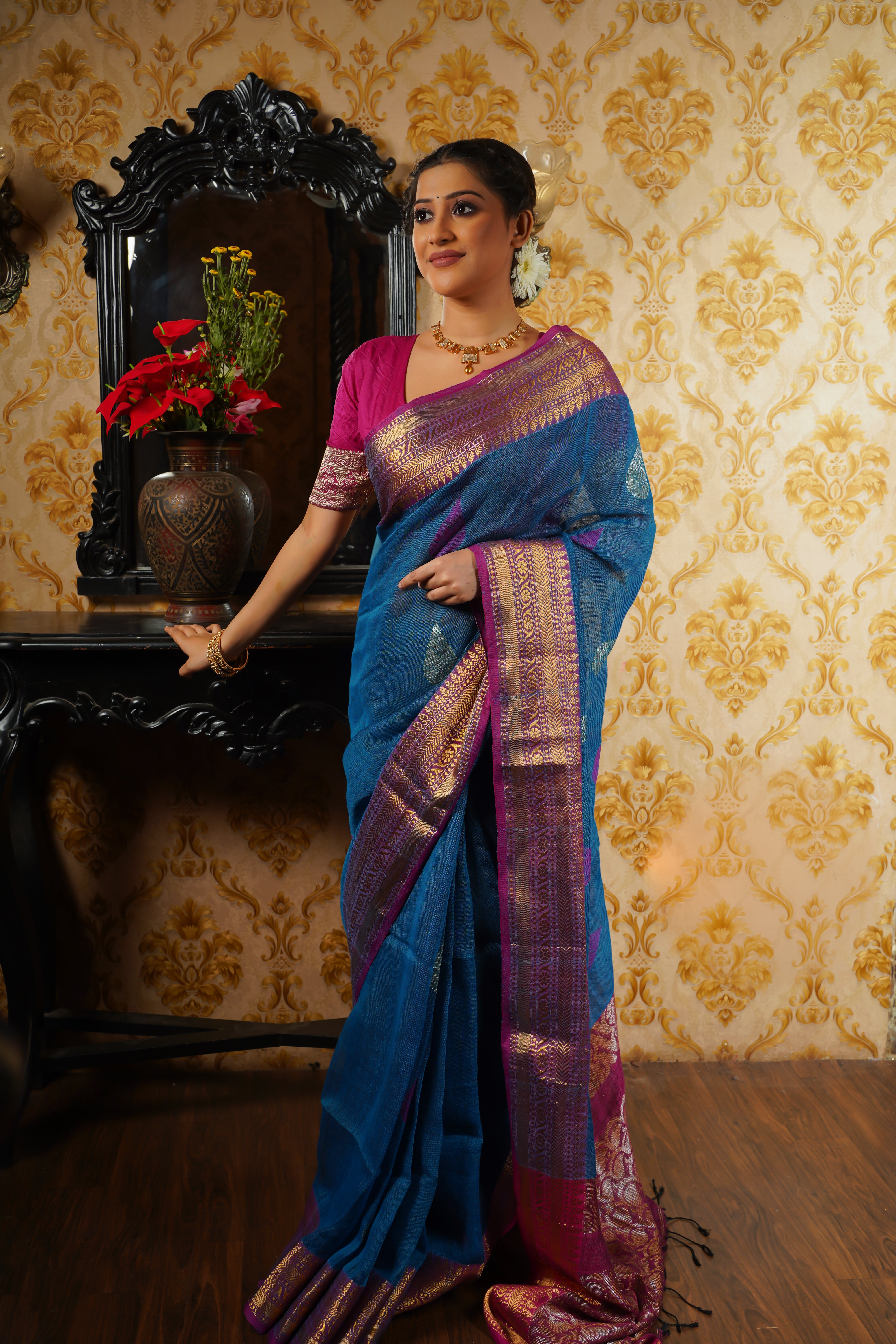 Blue & purple handwoven linen jamdani saree