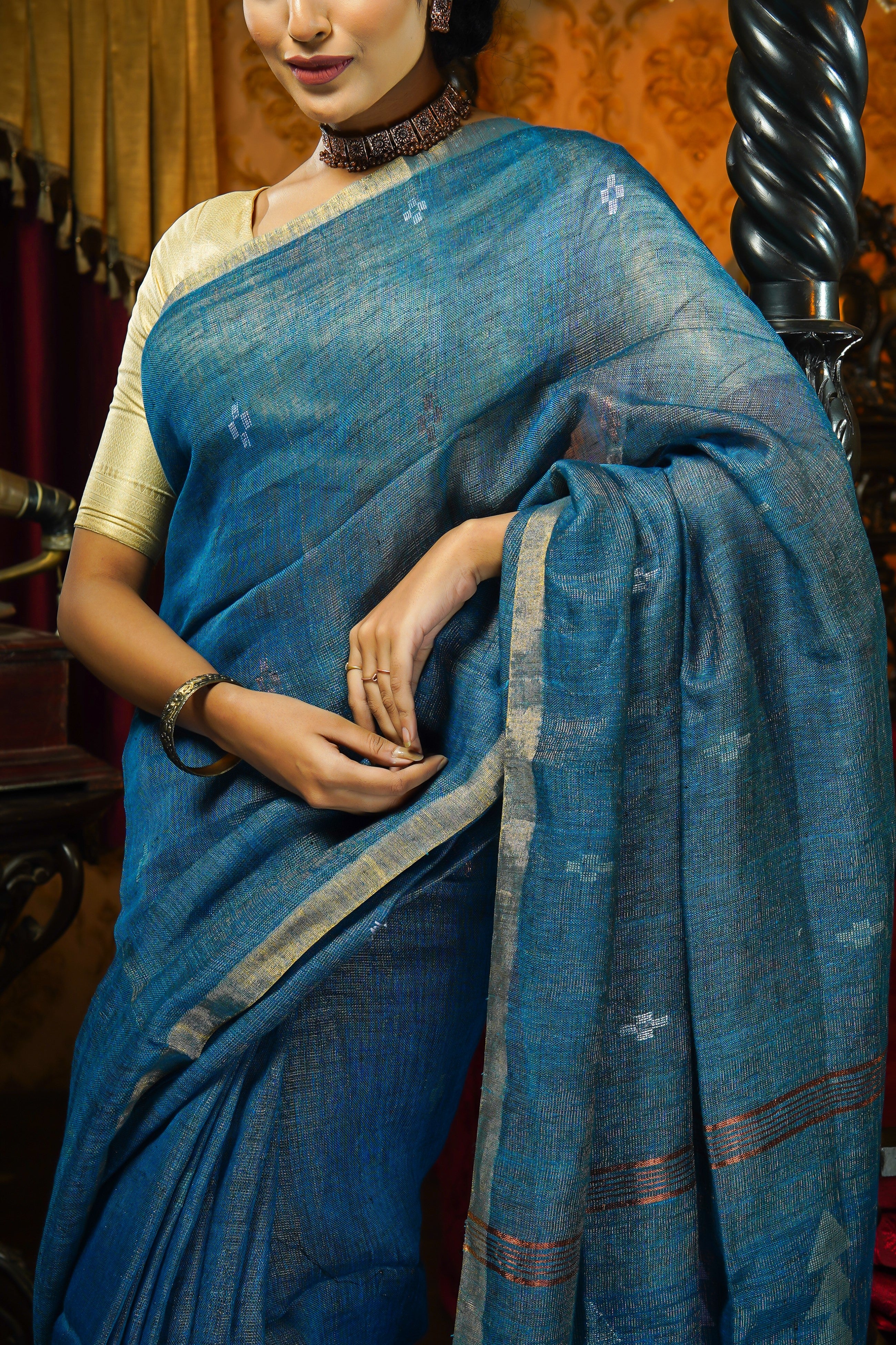 Cerulean Blue Linen Hand Woven Jamdani Saree