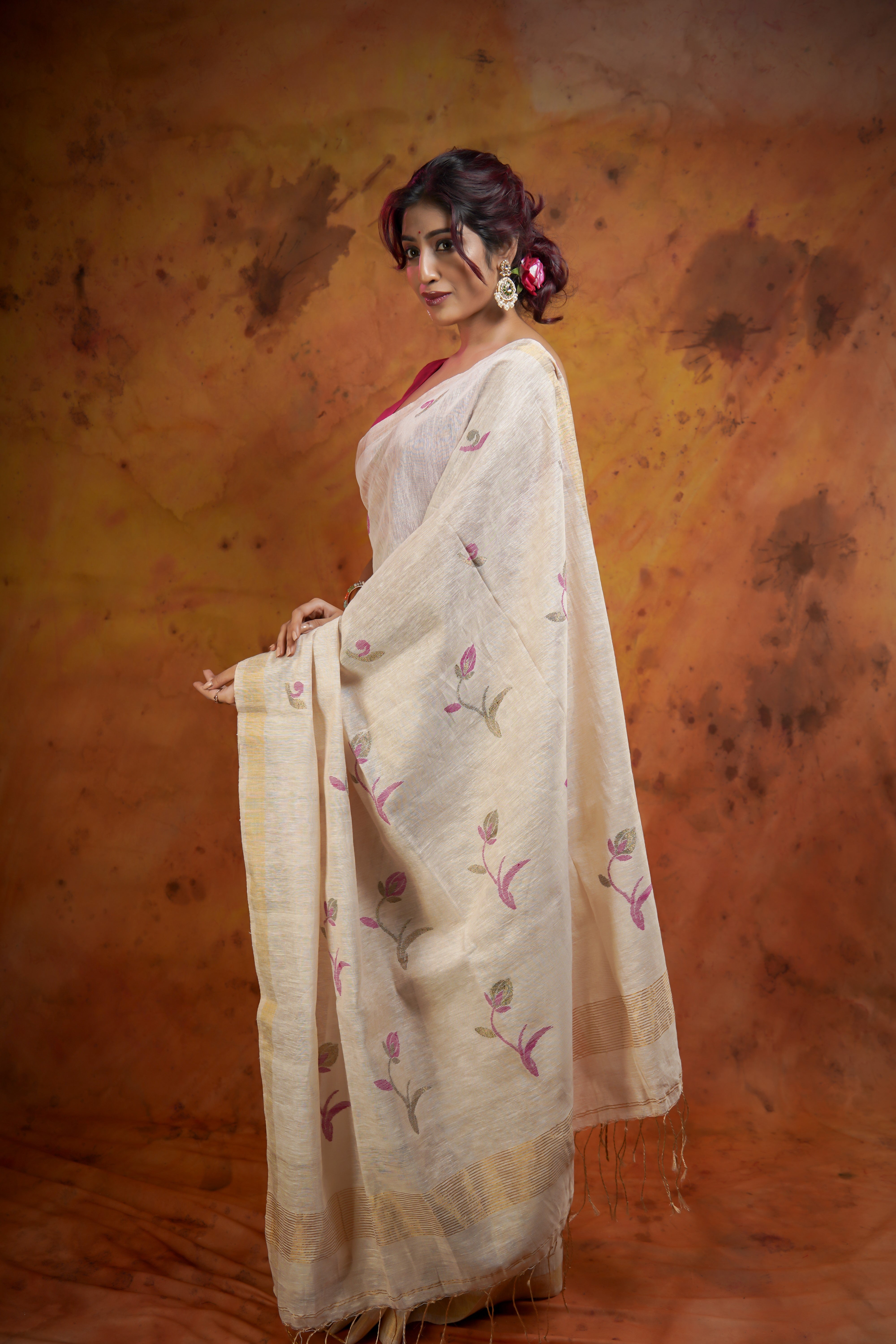 Cream Pure Tissue Linen Handwoven Tulip Saree