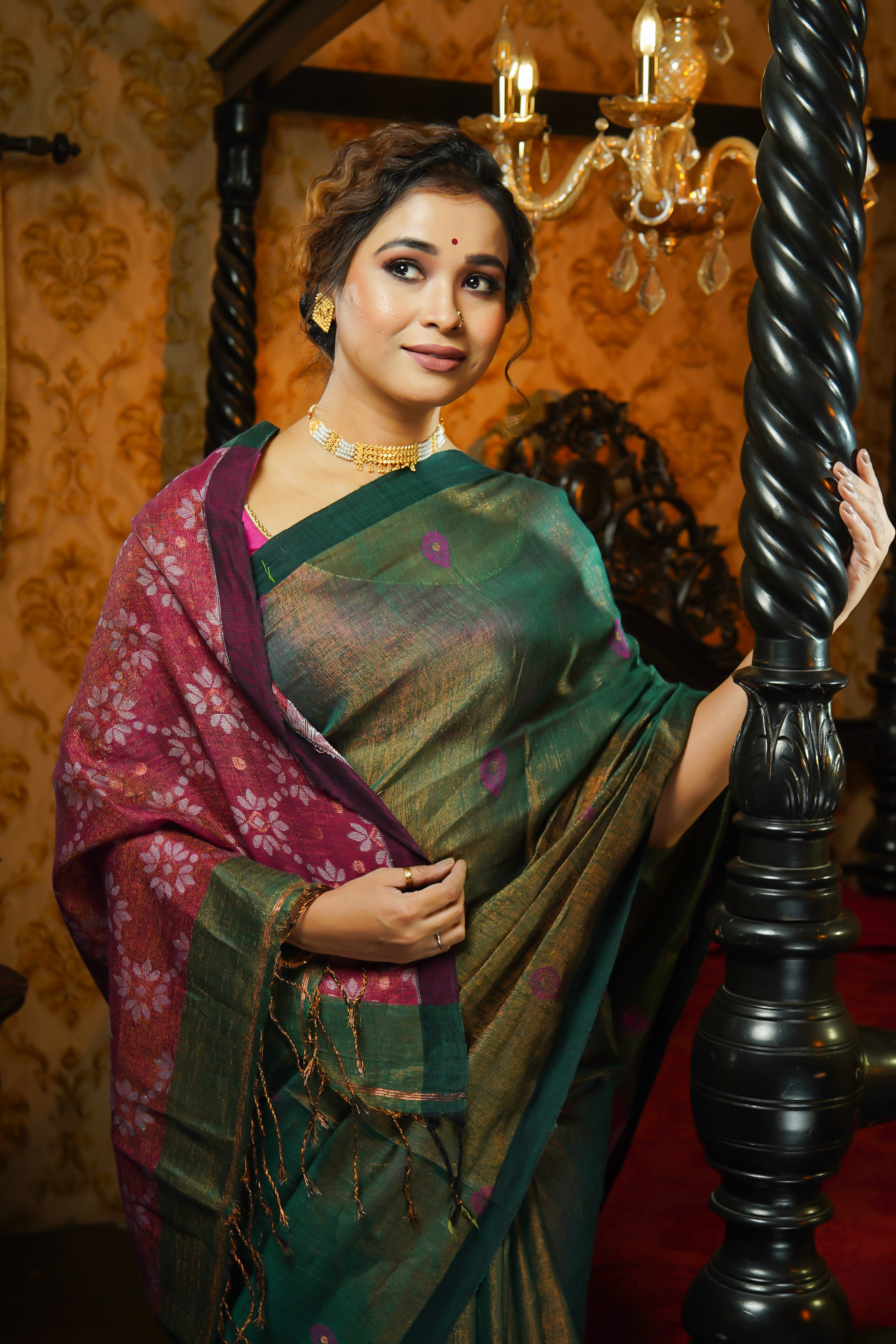 Dark Green Pure Tissue Mina Linen Handwoven Jamdani Saree