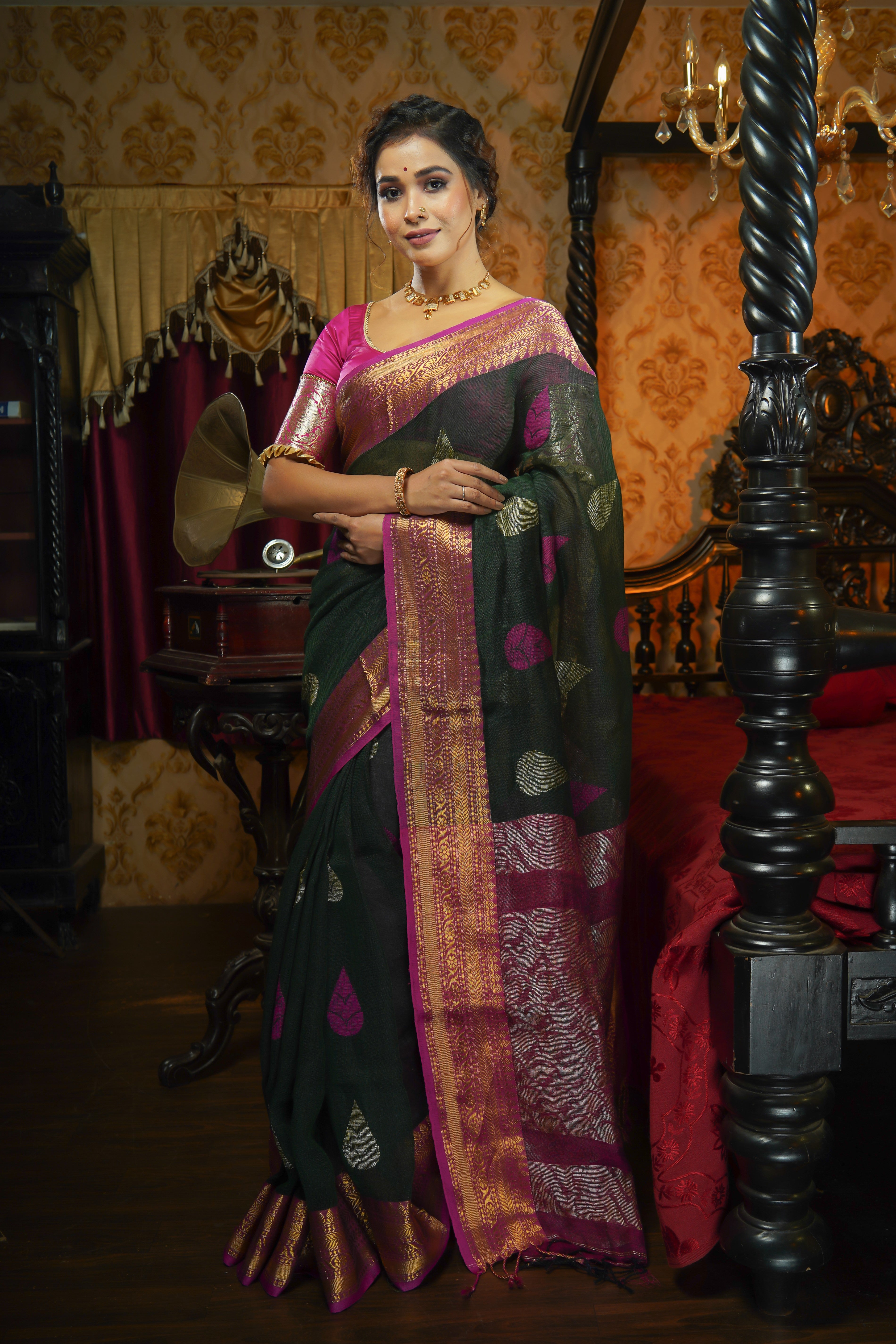 Dark Green & Rani Hand Weaving Linen Jamdani Saree