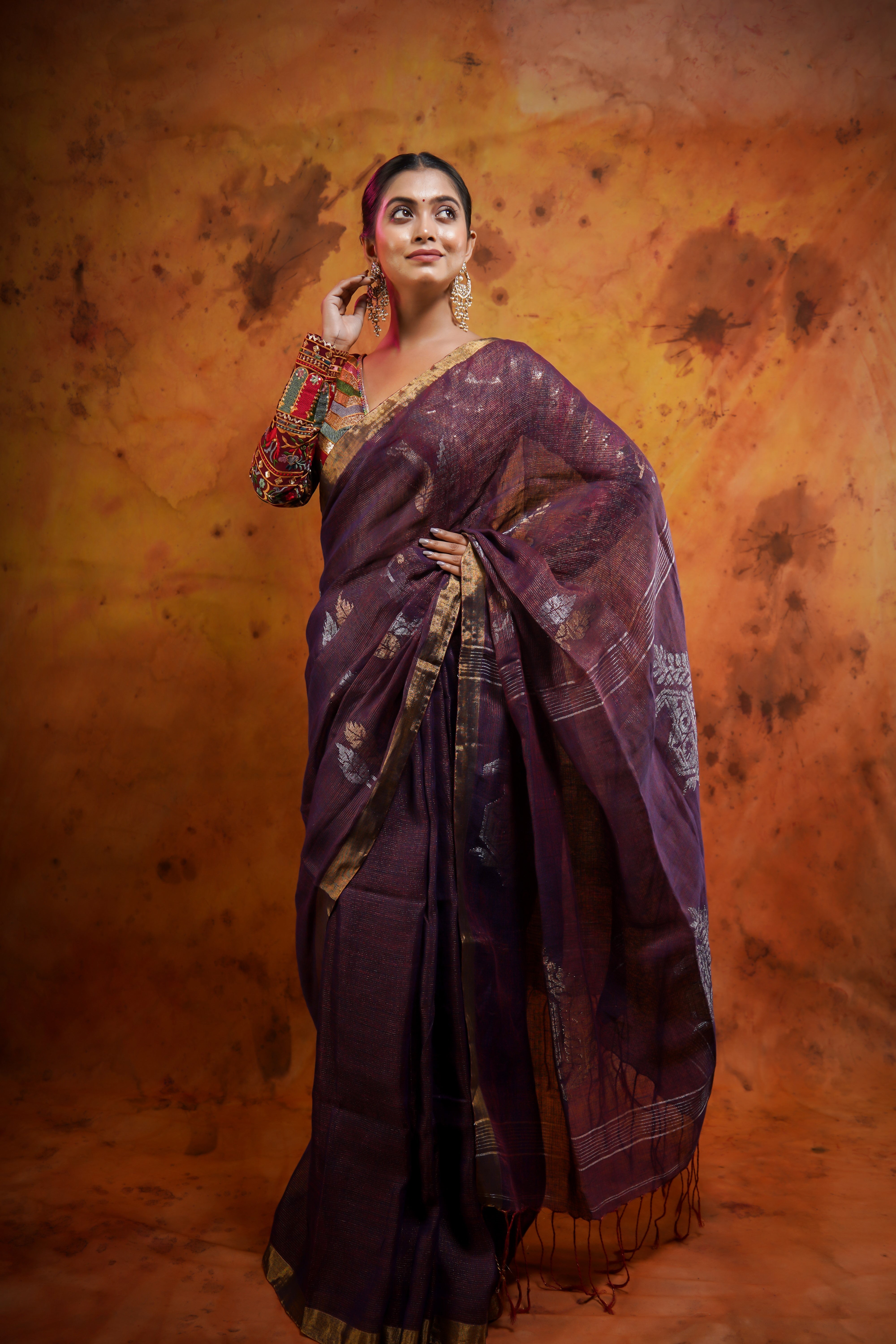 Dark Purple Pure Linen Hand woven Saree with Floral Design