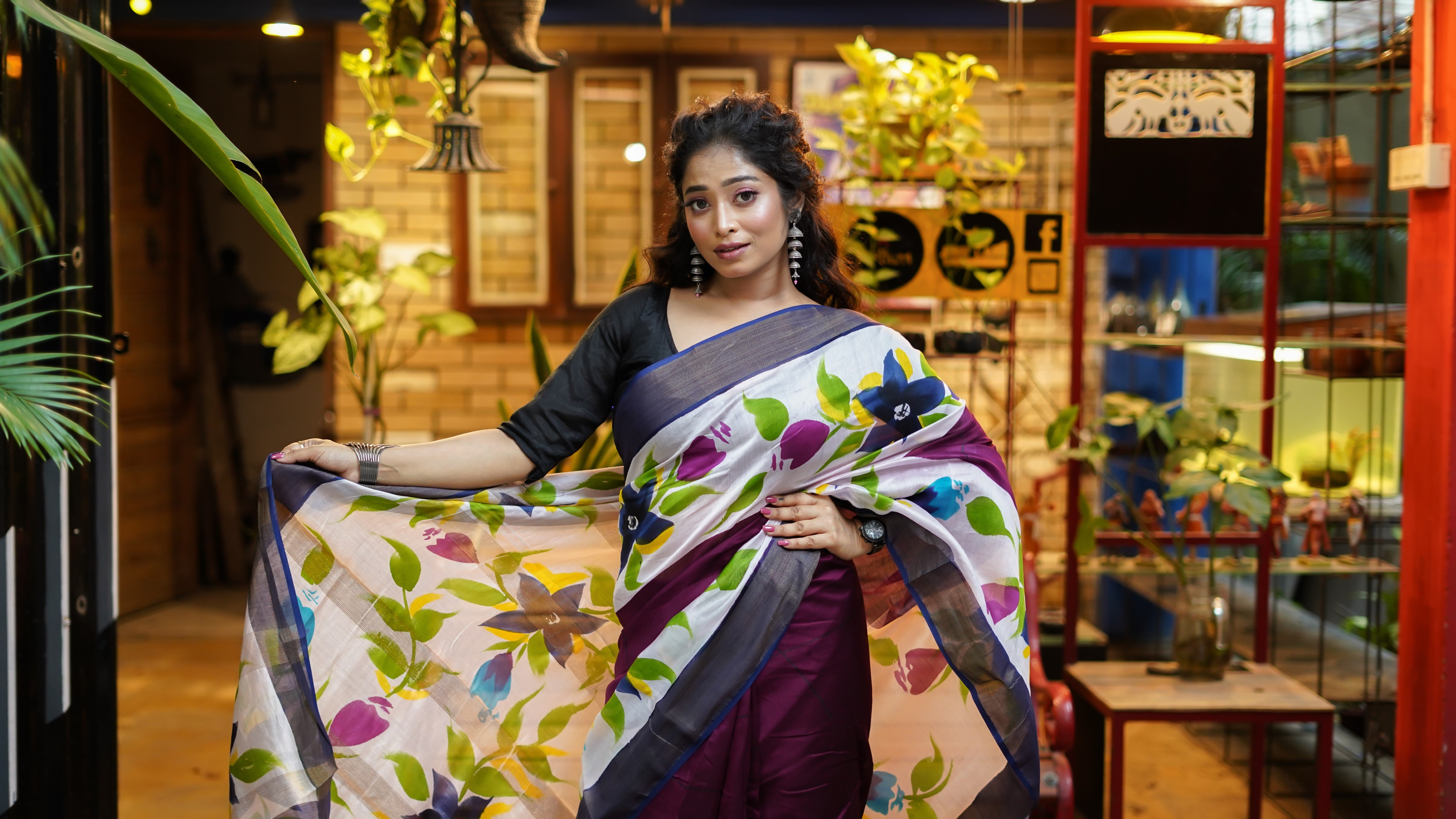 Dark purple floral pure Maheswari silk saree