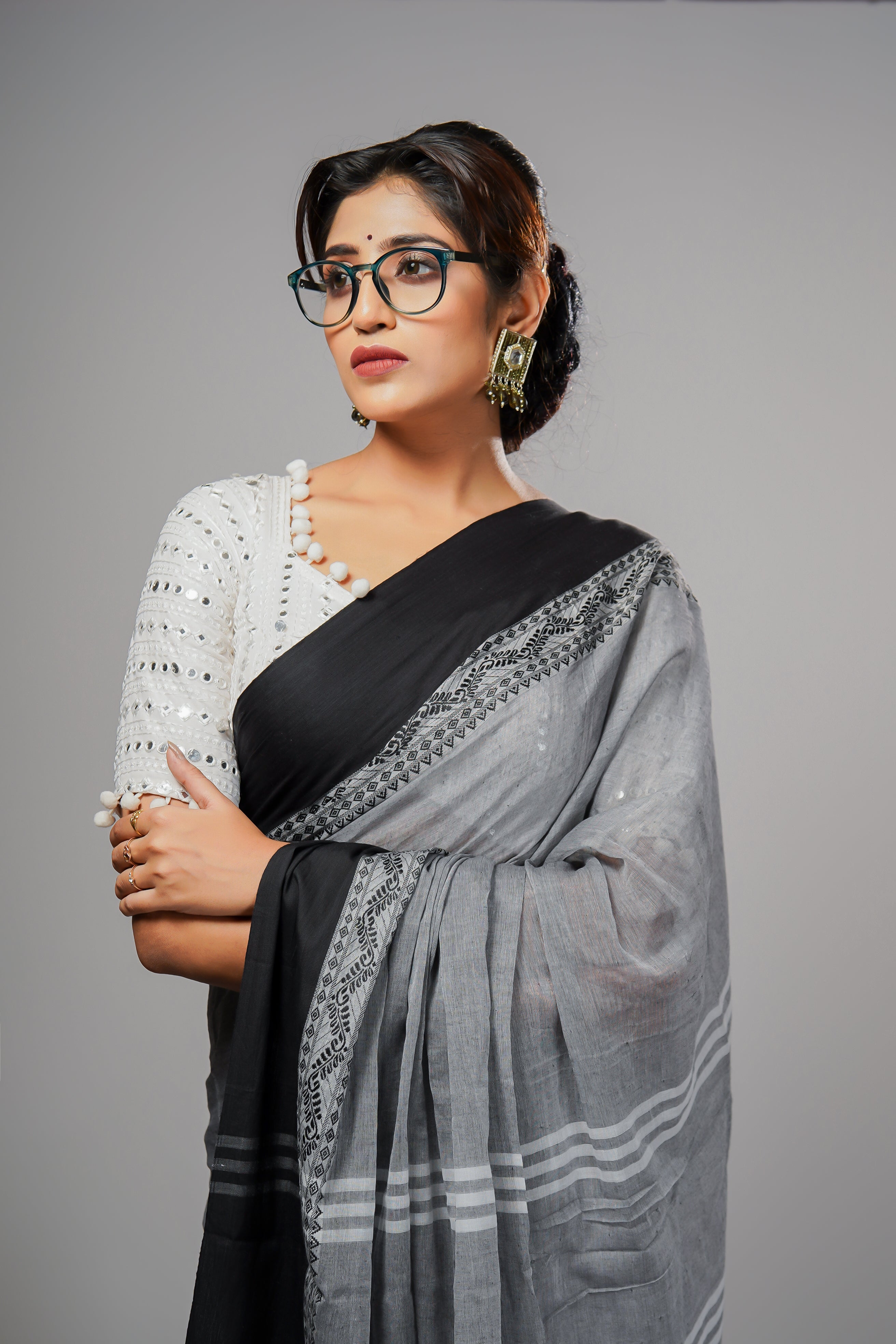 GREY & BLACK PURE MULMUL COTTON SAREE