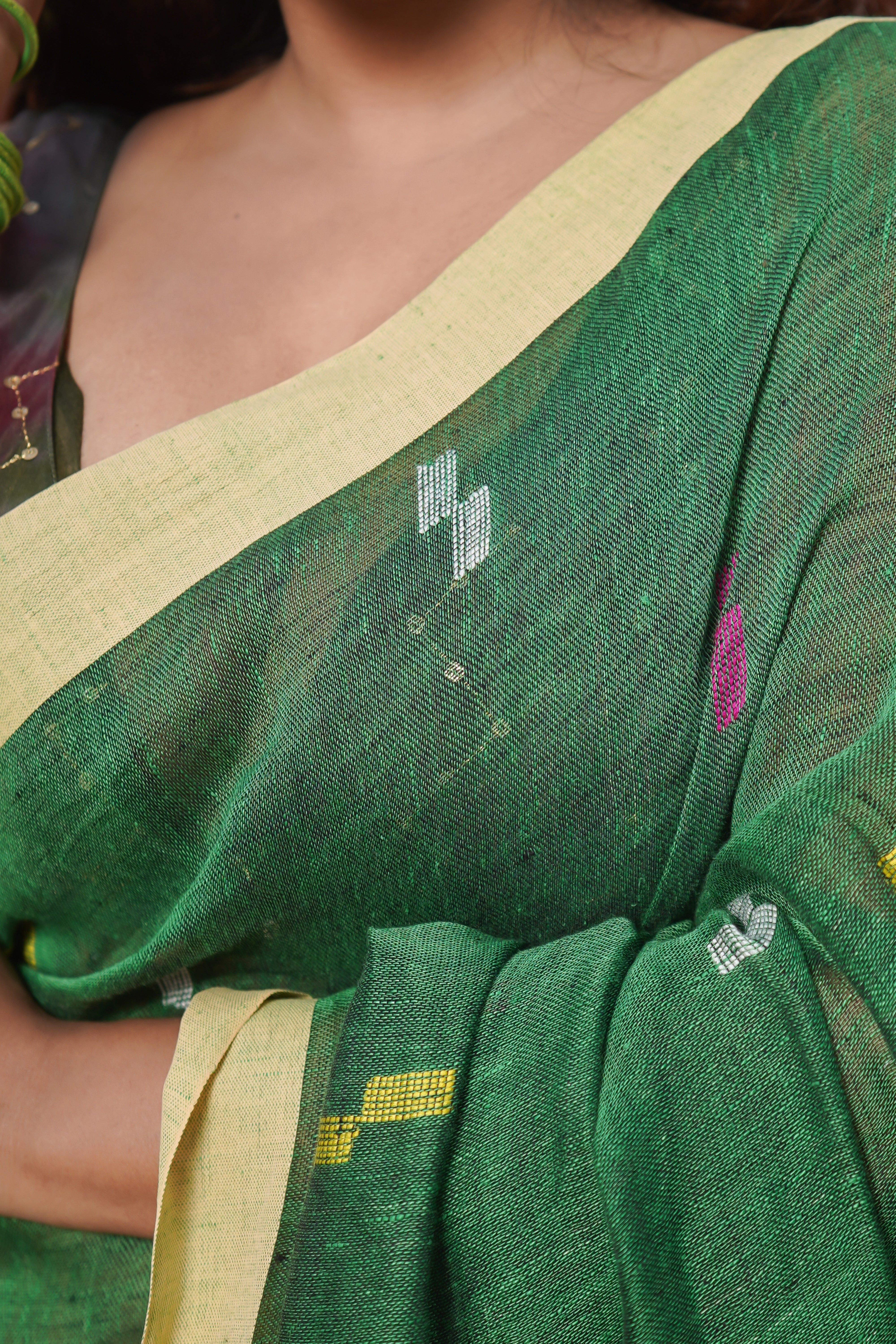 Birds Printed Hand Weaving Linen Jamdani Saree-Green