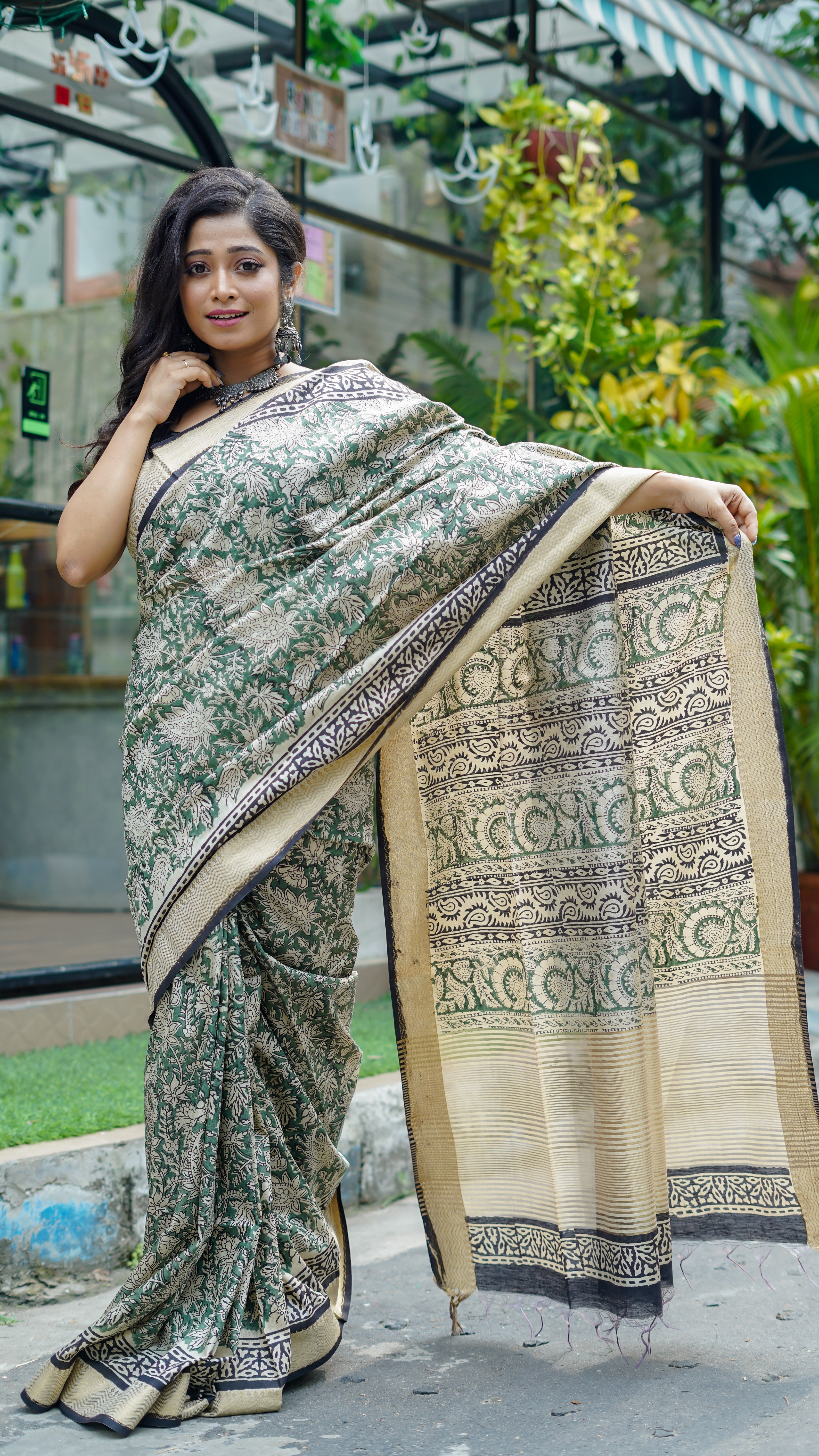 Green kalmkari printed pure Maheswari silk saree