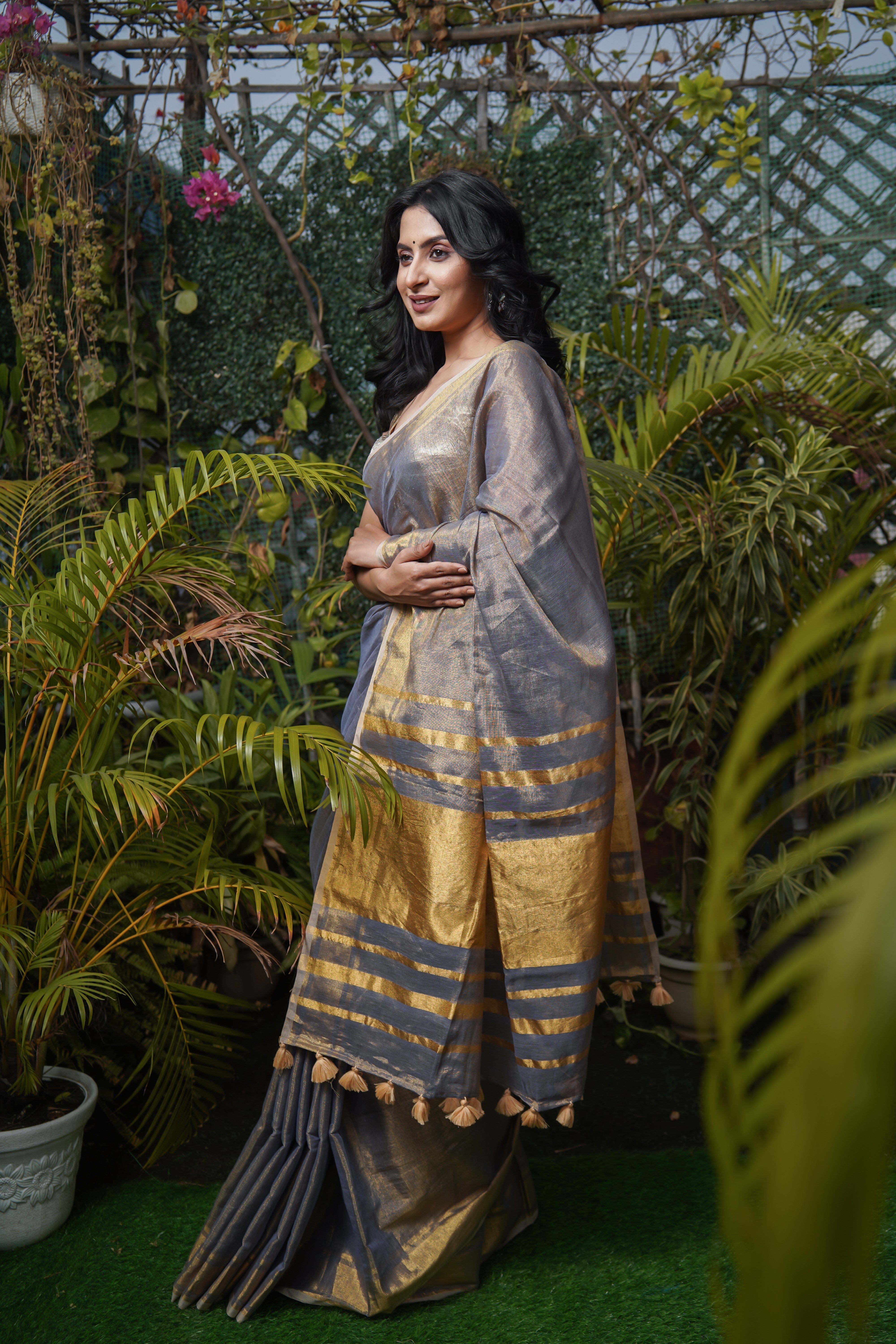 Grey Dual Tone Pure Tissue Linen Saree