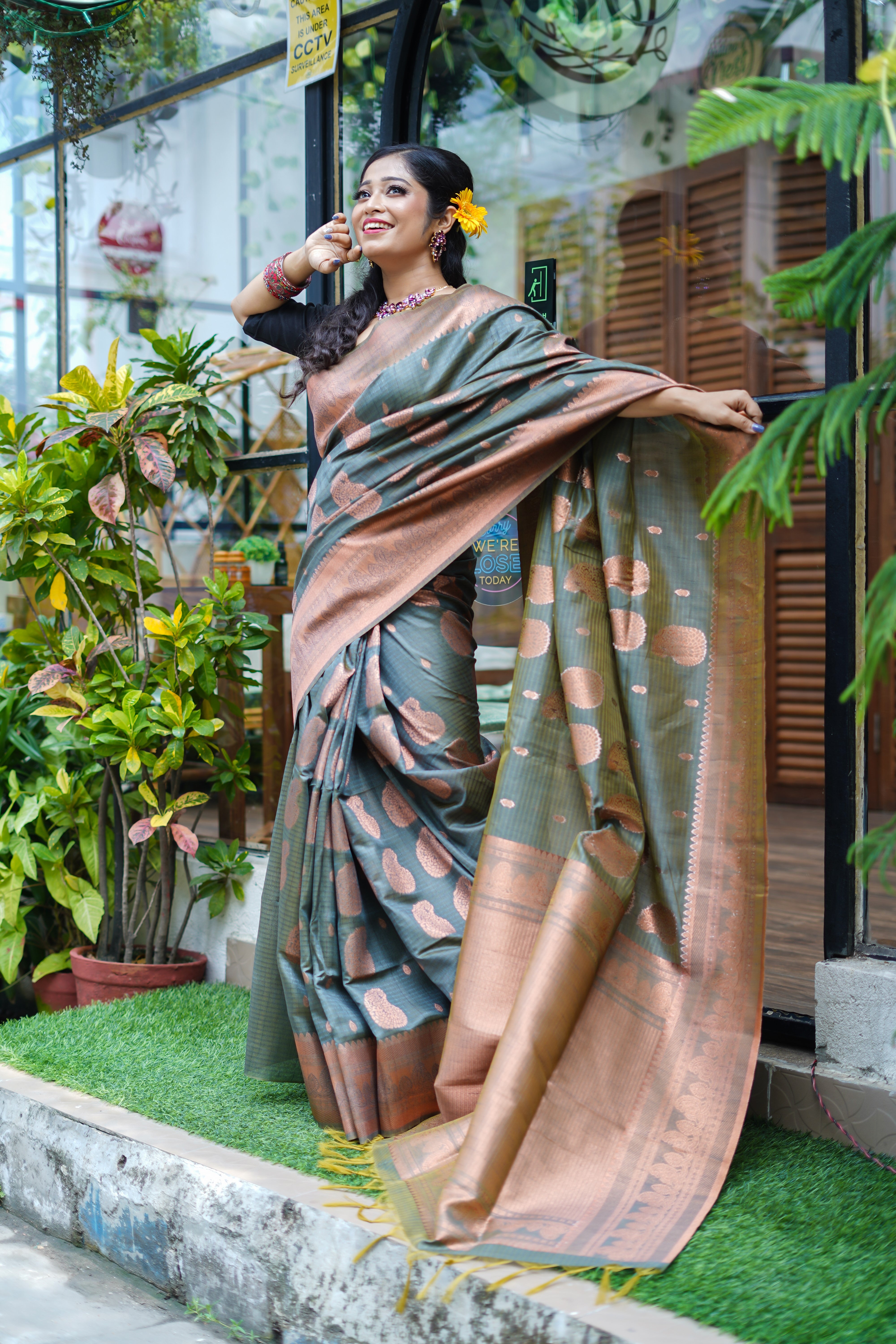 Grey ghicha weaving saree