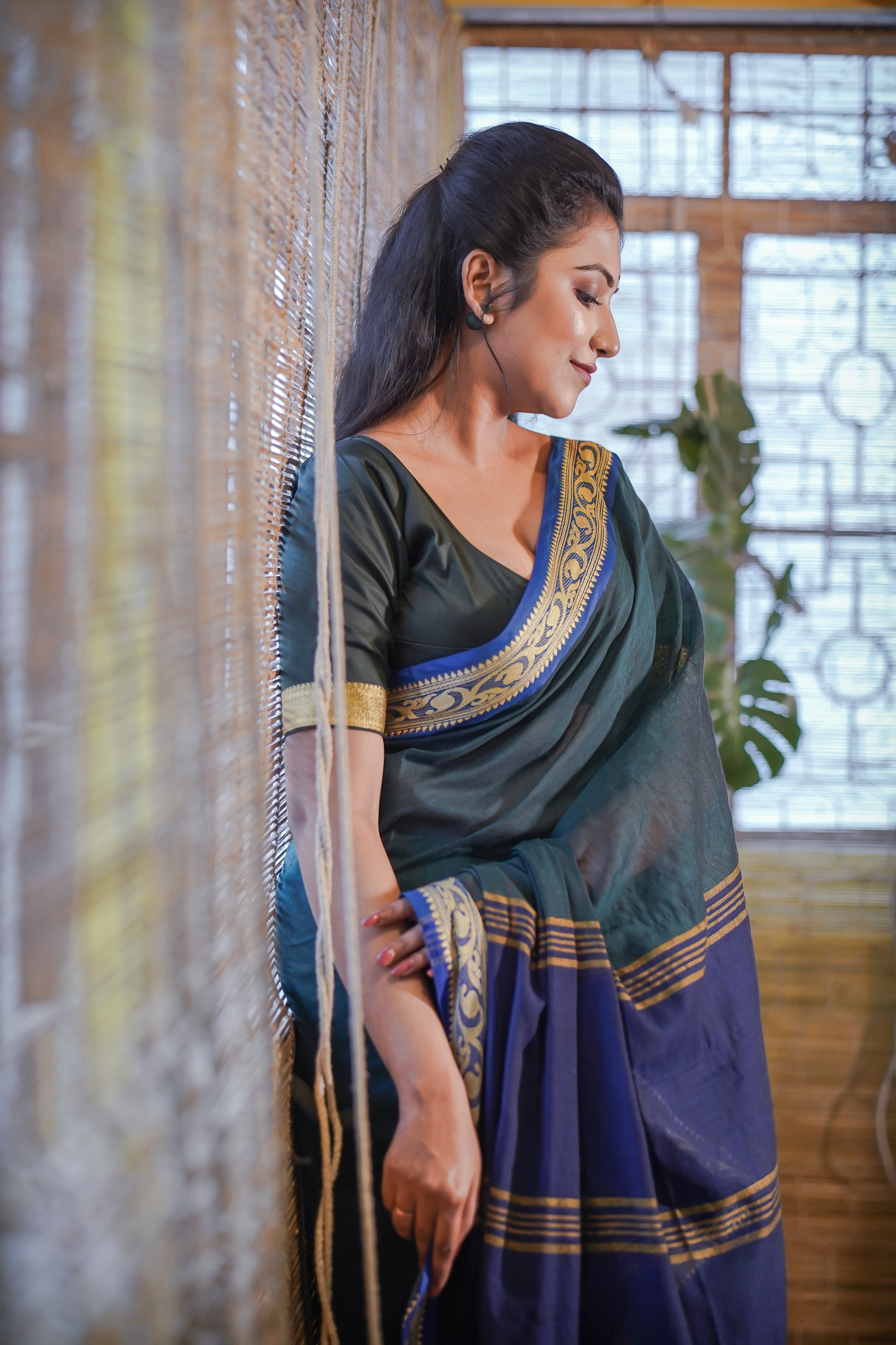 Handwoven Mulmul Cotton Saree- Green