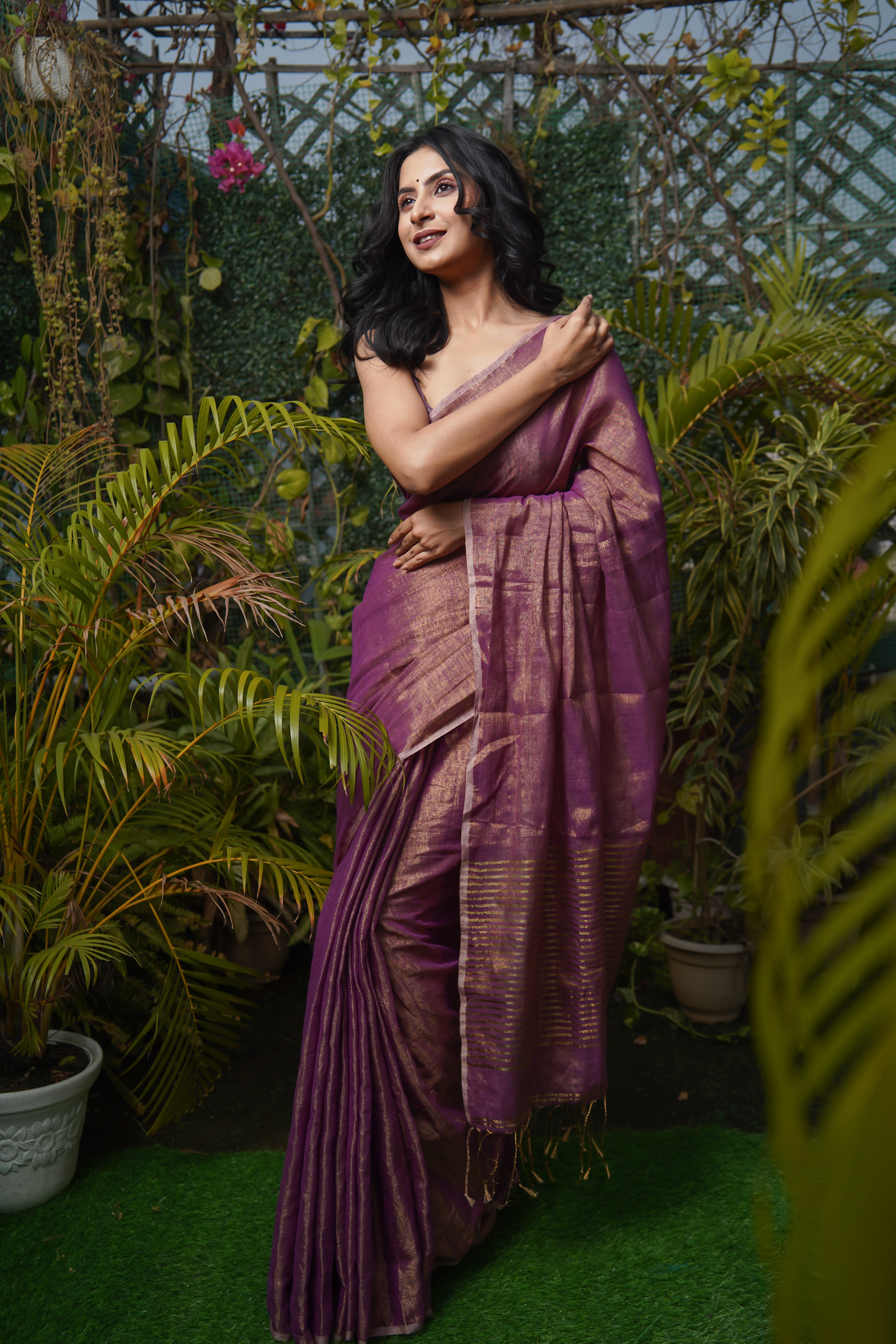 Dark Copper Dual Tone Tissue Saree