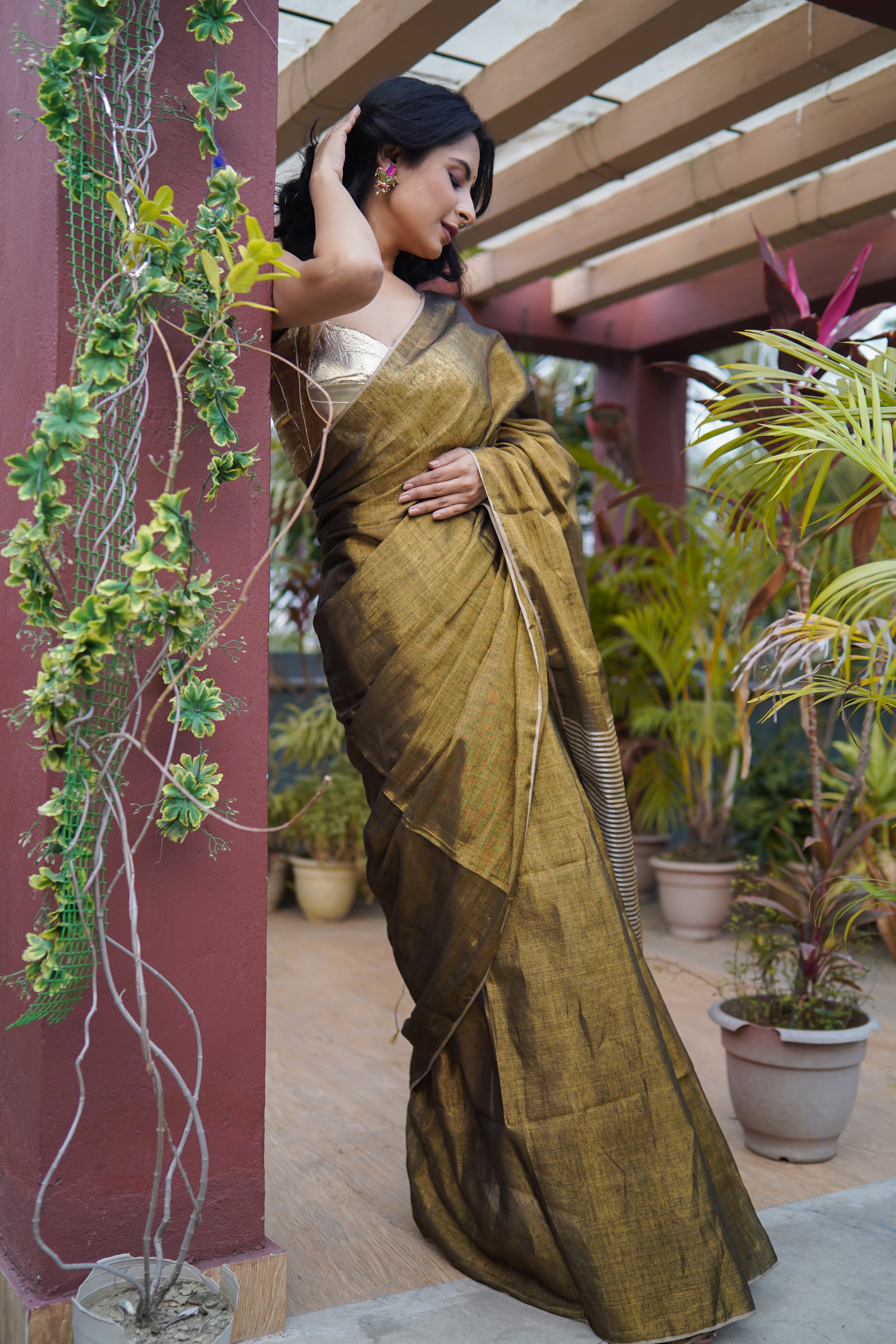 Gold Dual Tone Tissue Saree