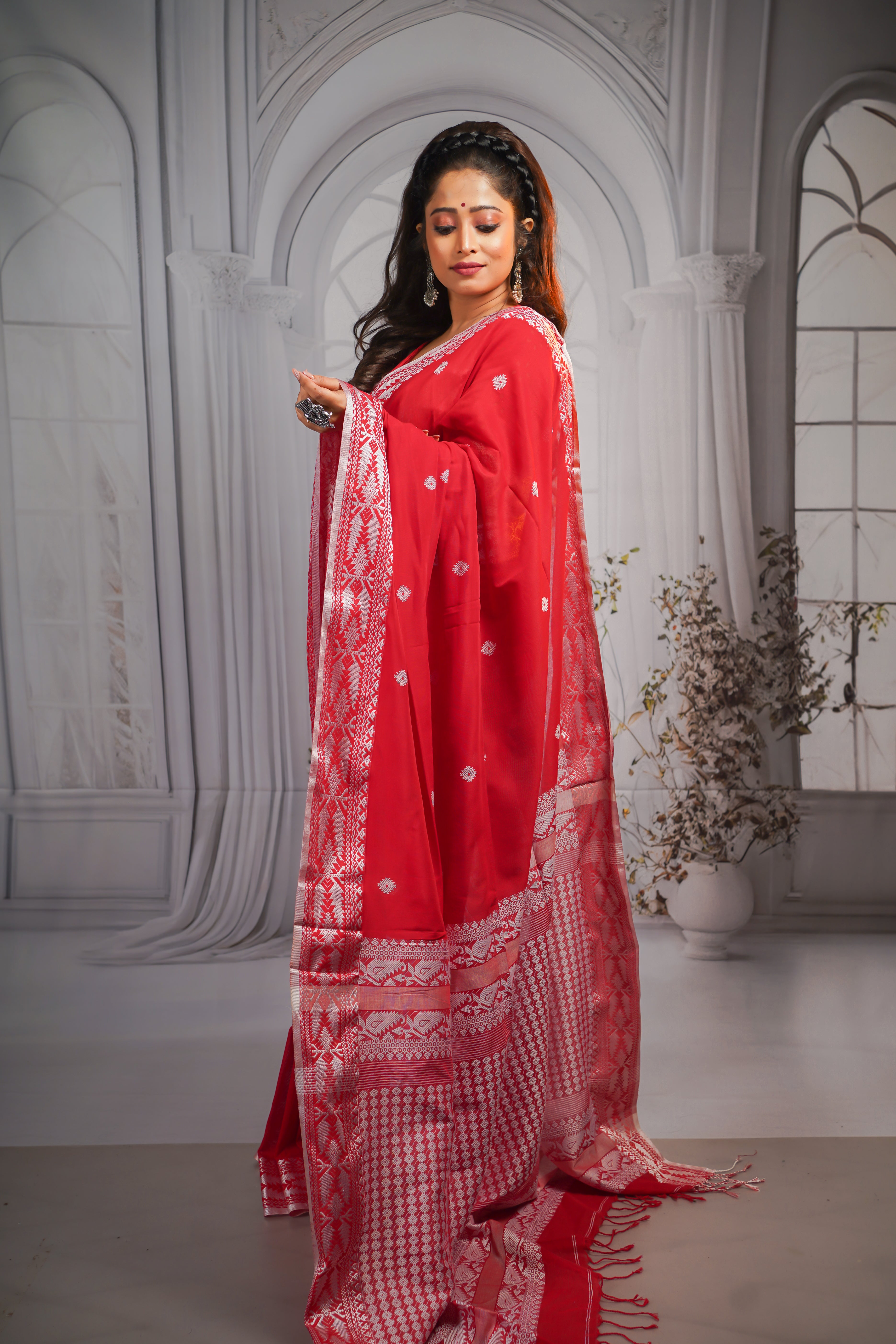 Red pure masrise cotton handwoven saree