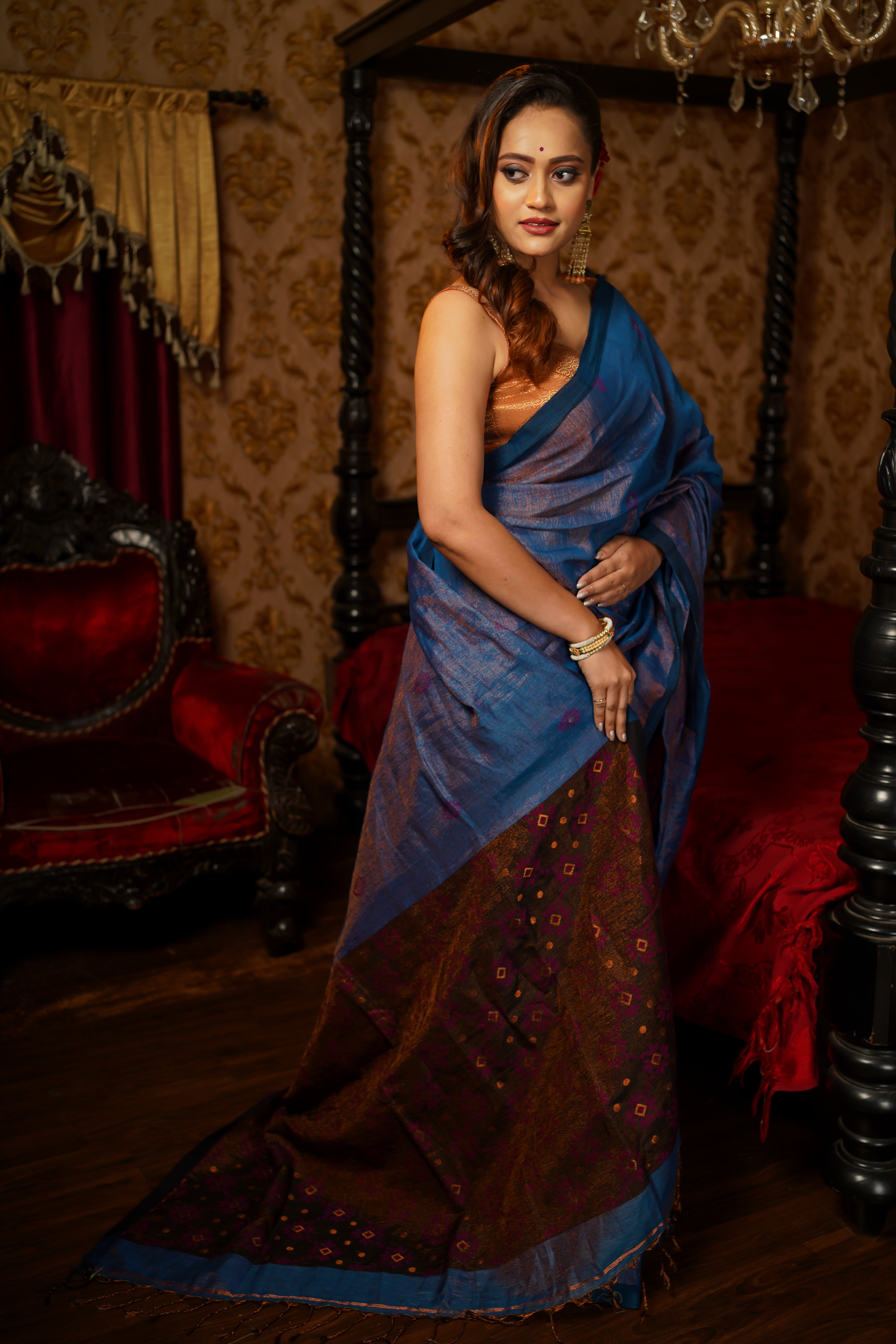 Sapphire Pure Tissue Mina Linen Handwoven Saree