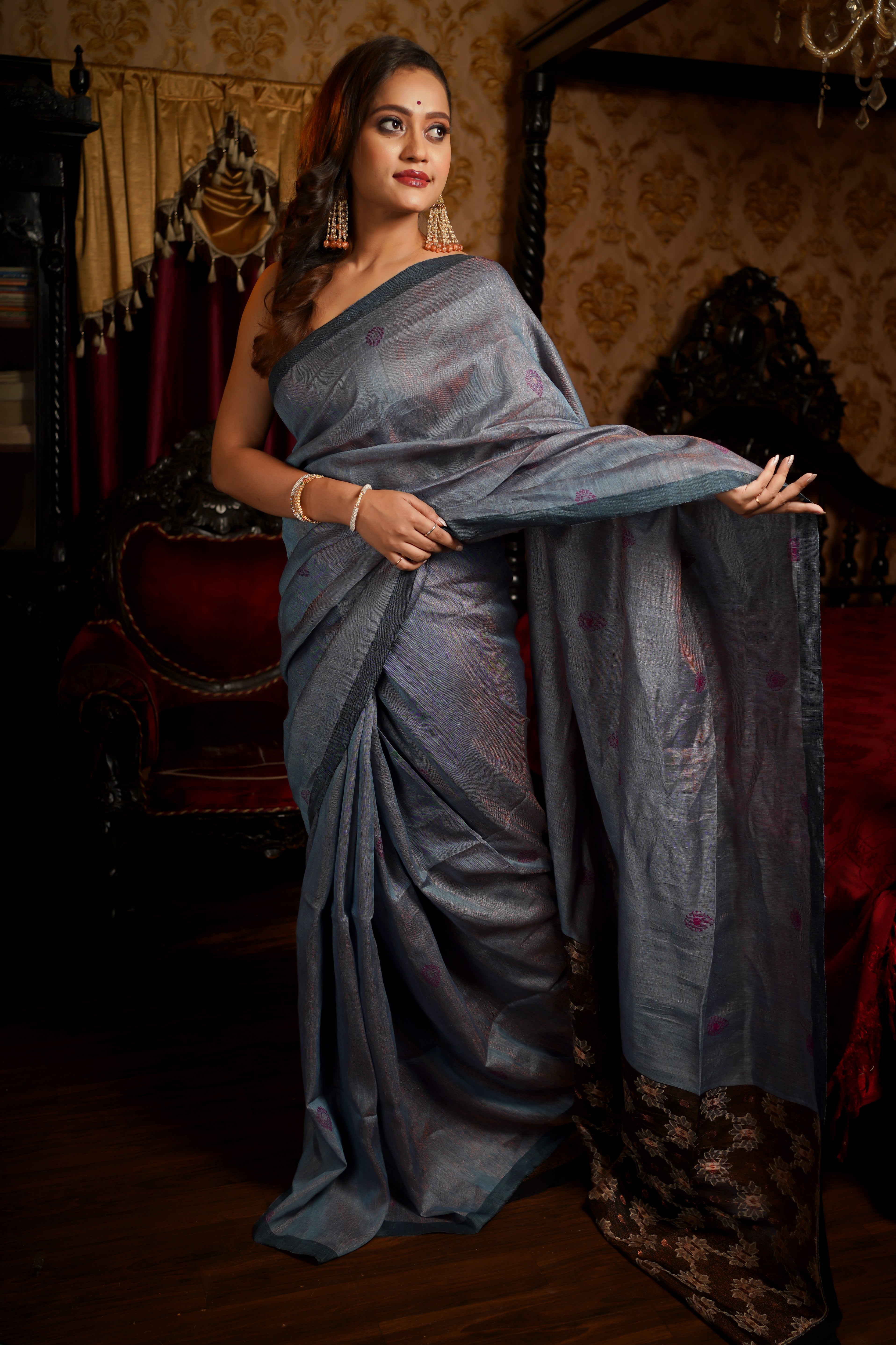 Temepered Grey pure tissue Mina linen handwoven jamdani saree