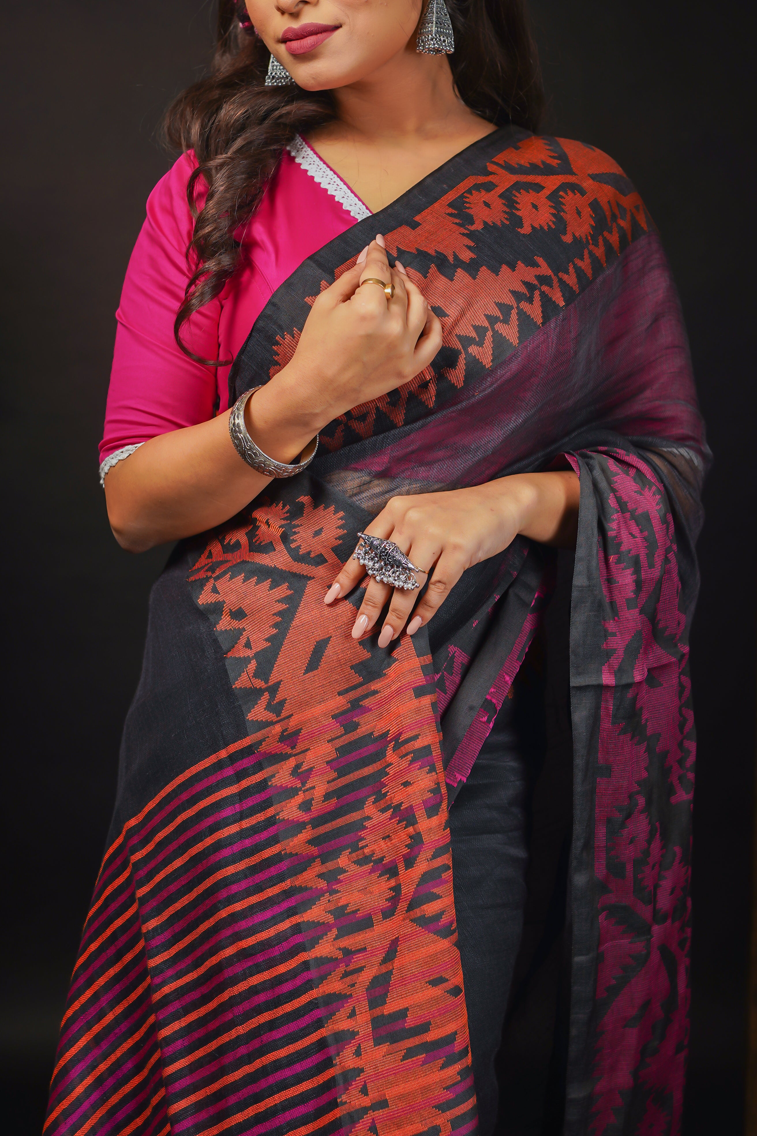 Black pure linen handwoven jamdani saree