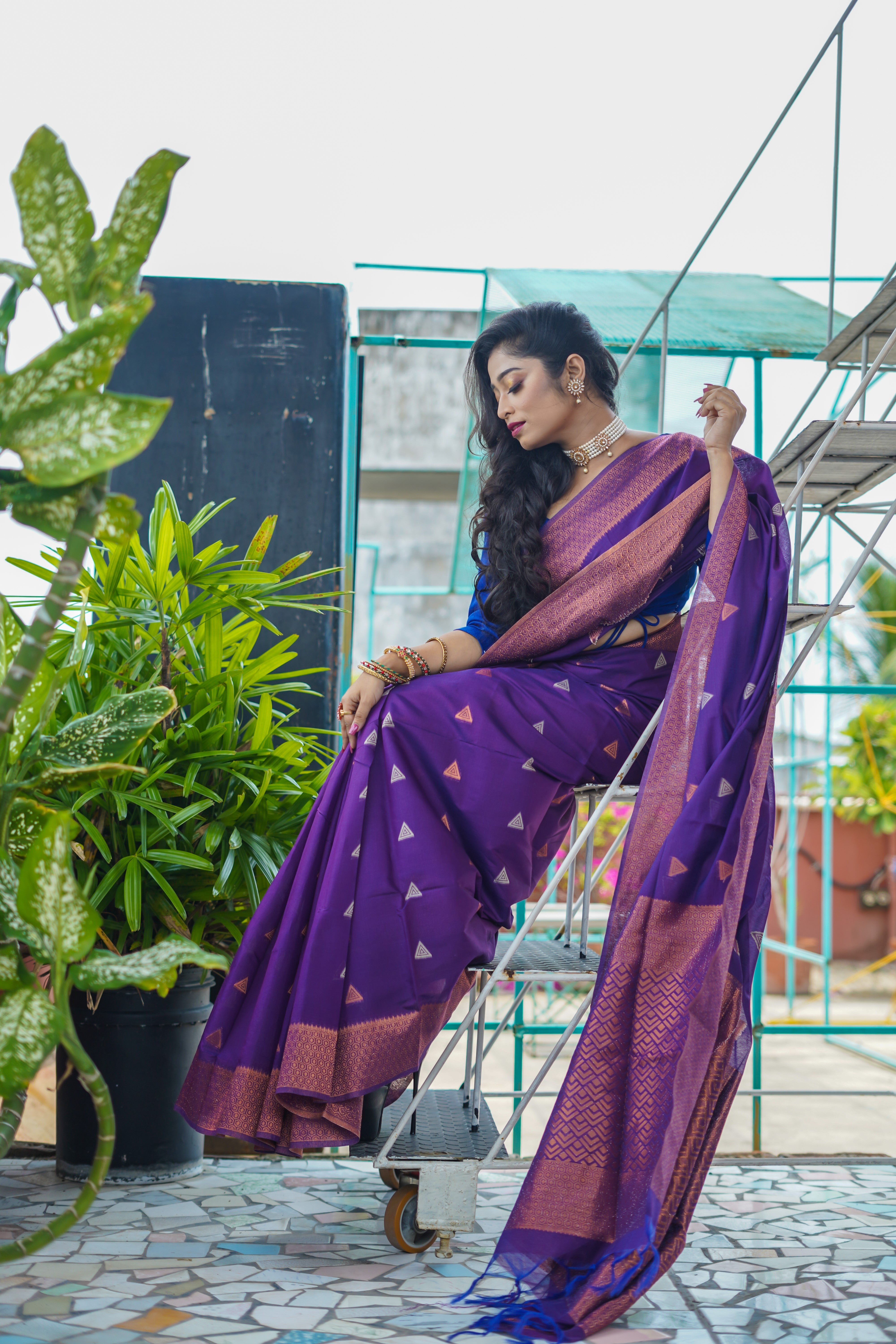 Indigo Maheswari Silk Weaving Saree