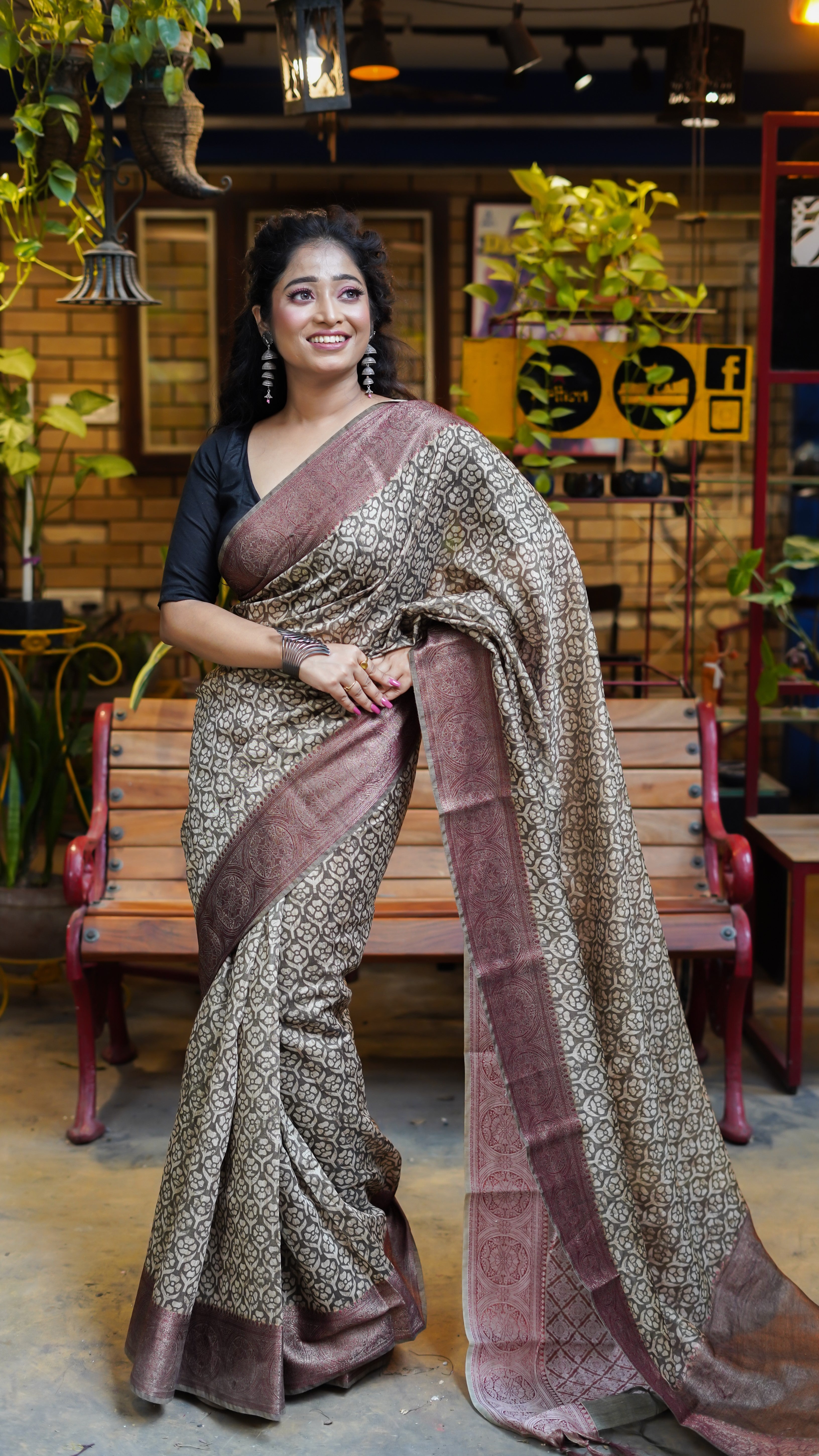 Khaki paisley bangalori silk saree