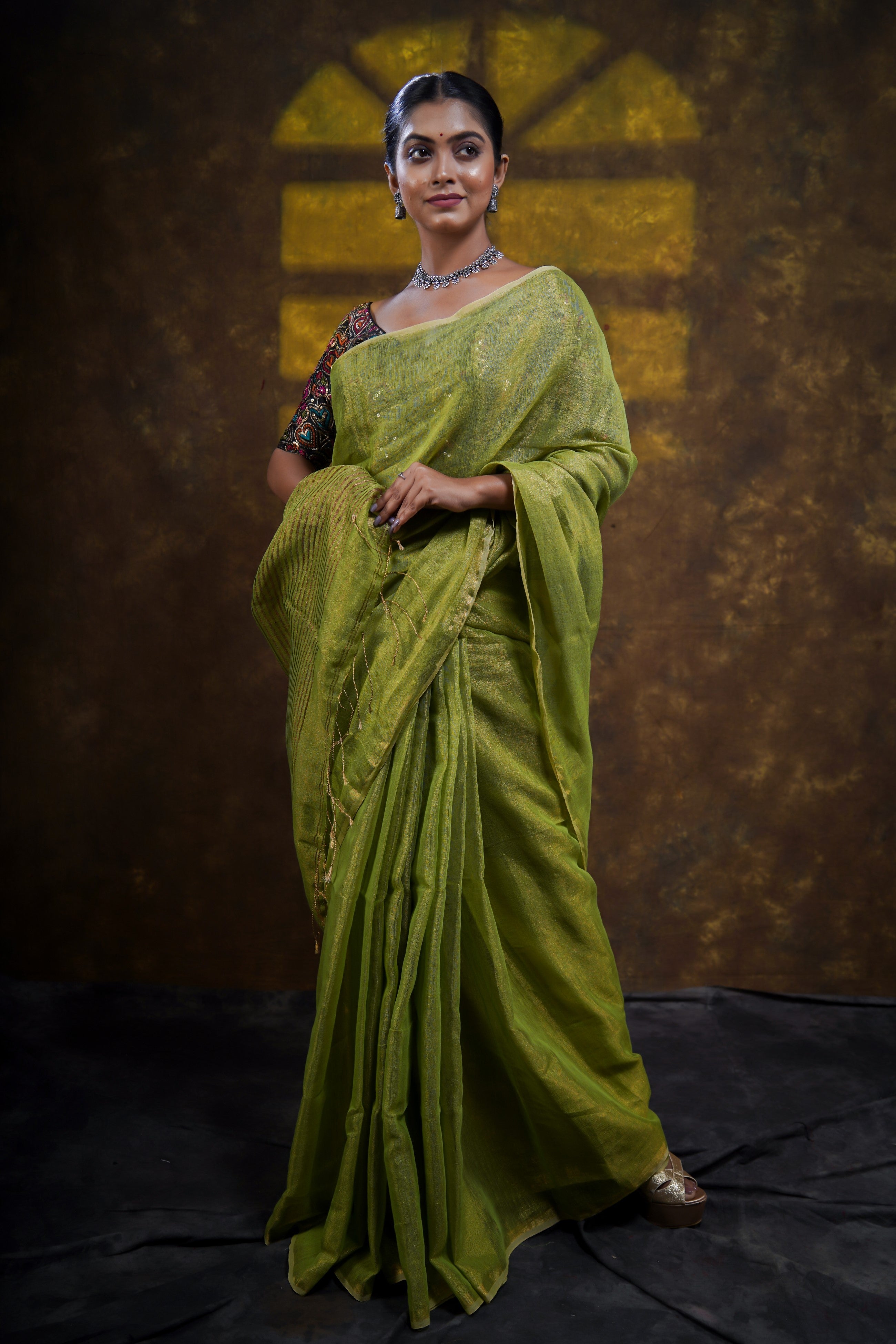 Lime Green Dual Tone Pure Tissue Linen Saree