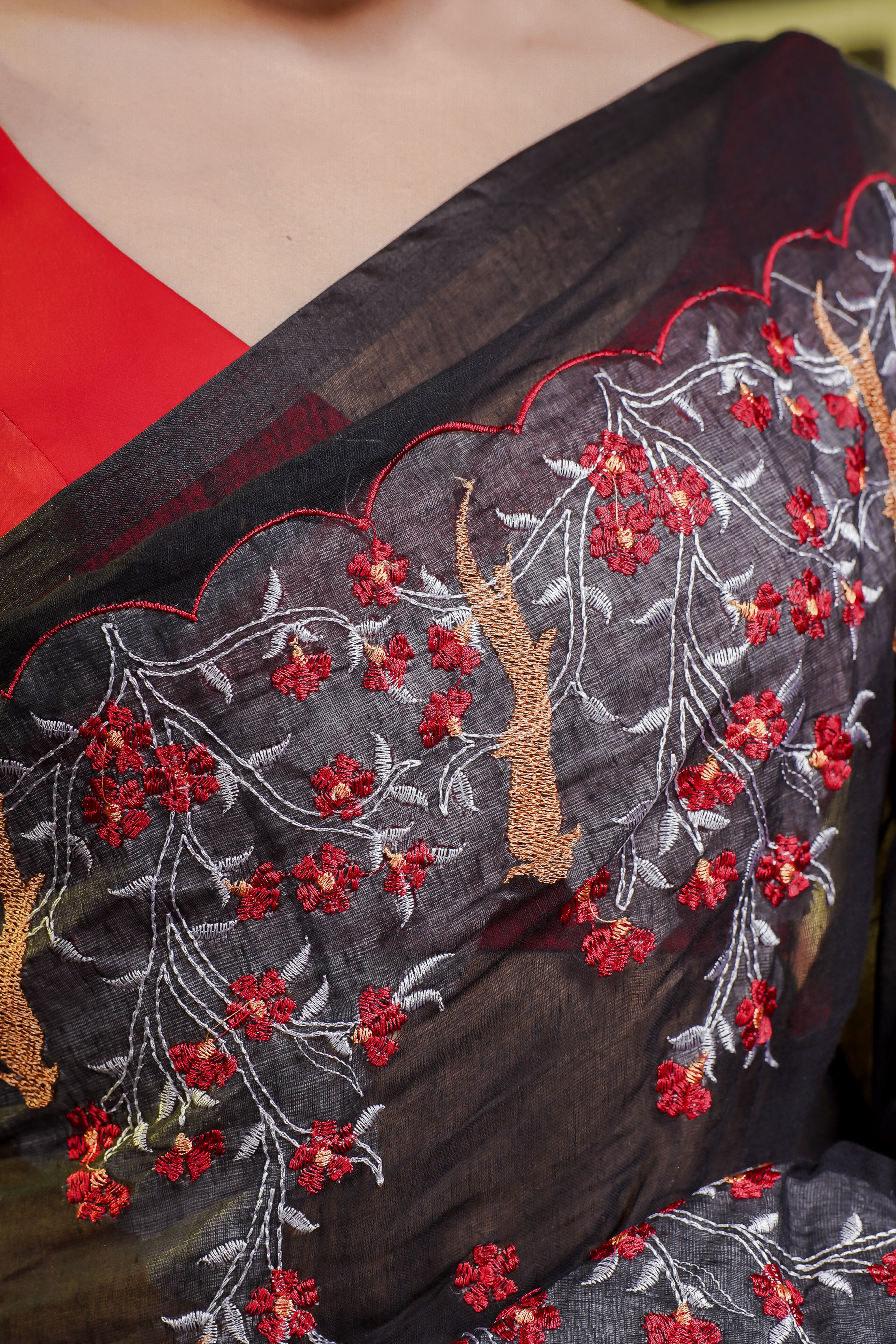 Mul Mul Cotton Embroidery Saree- Black & Red