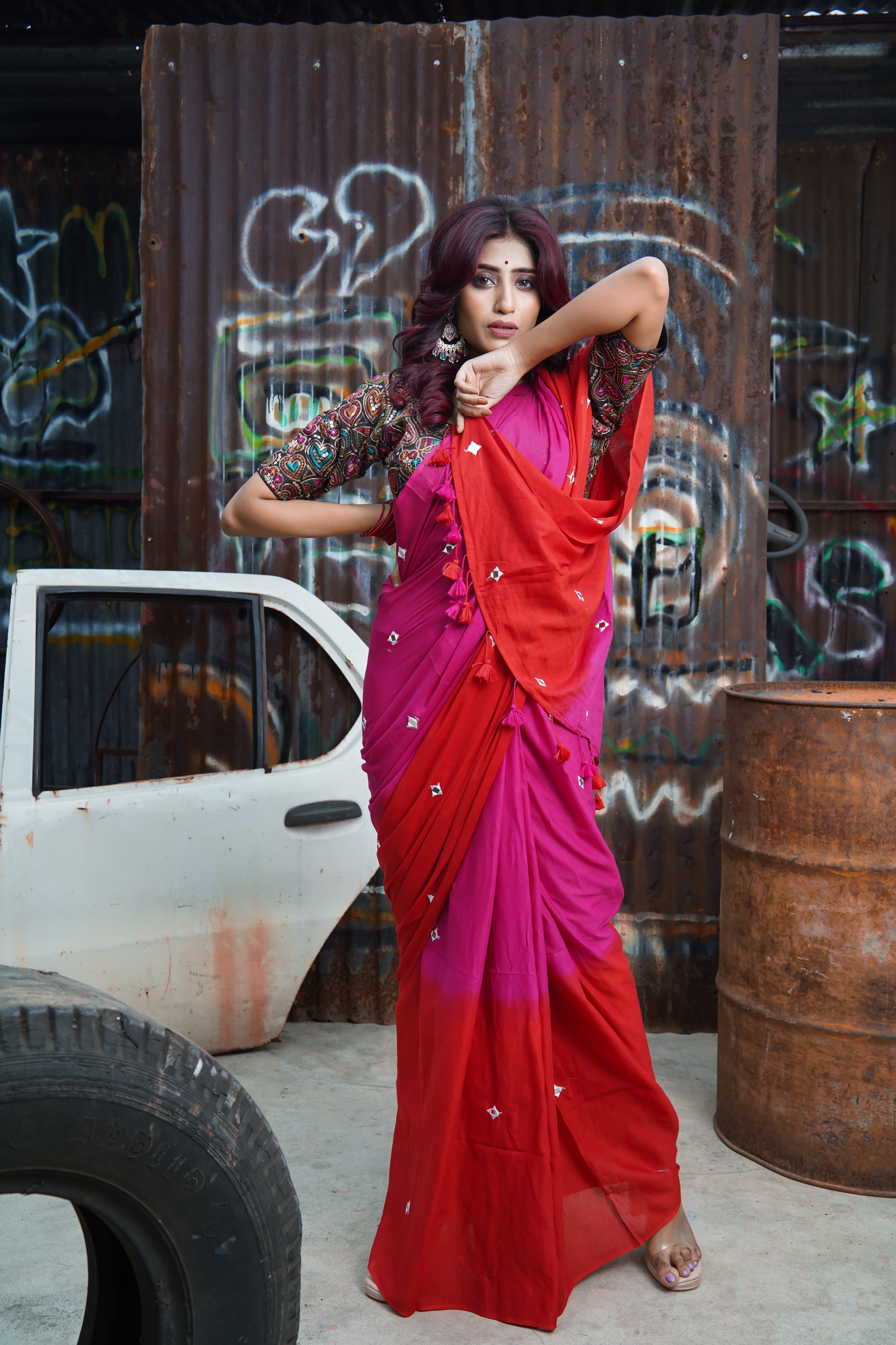 Pure Mul Cotton Mirror Work Saree Red & Rani