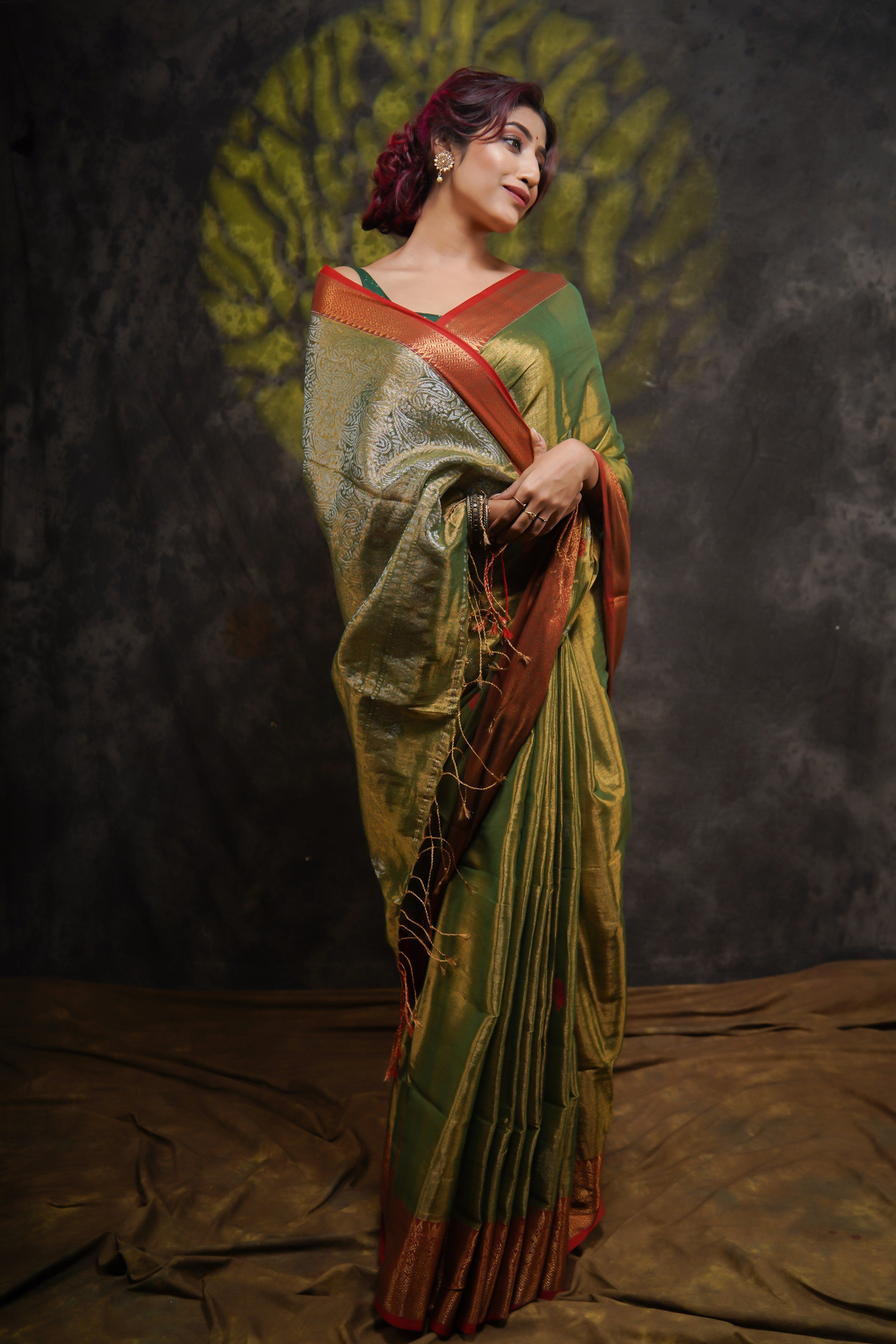 Metallic Olive Tissue Linen Handwoven Saree