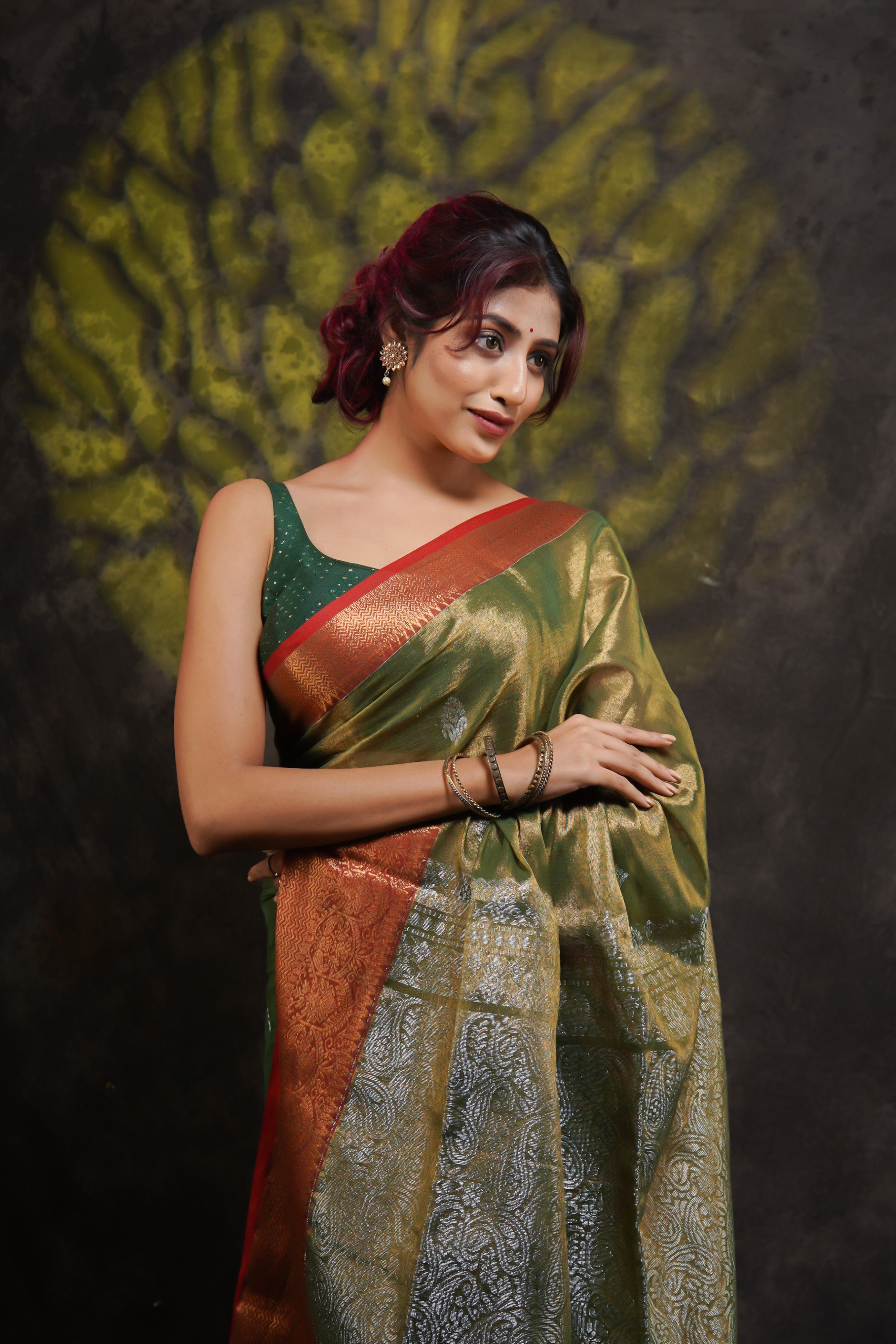 Metallic Olive Tissue Linen Handwoven Saree