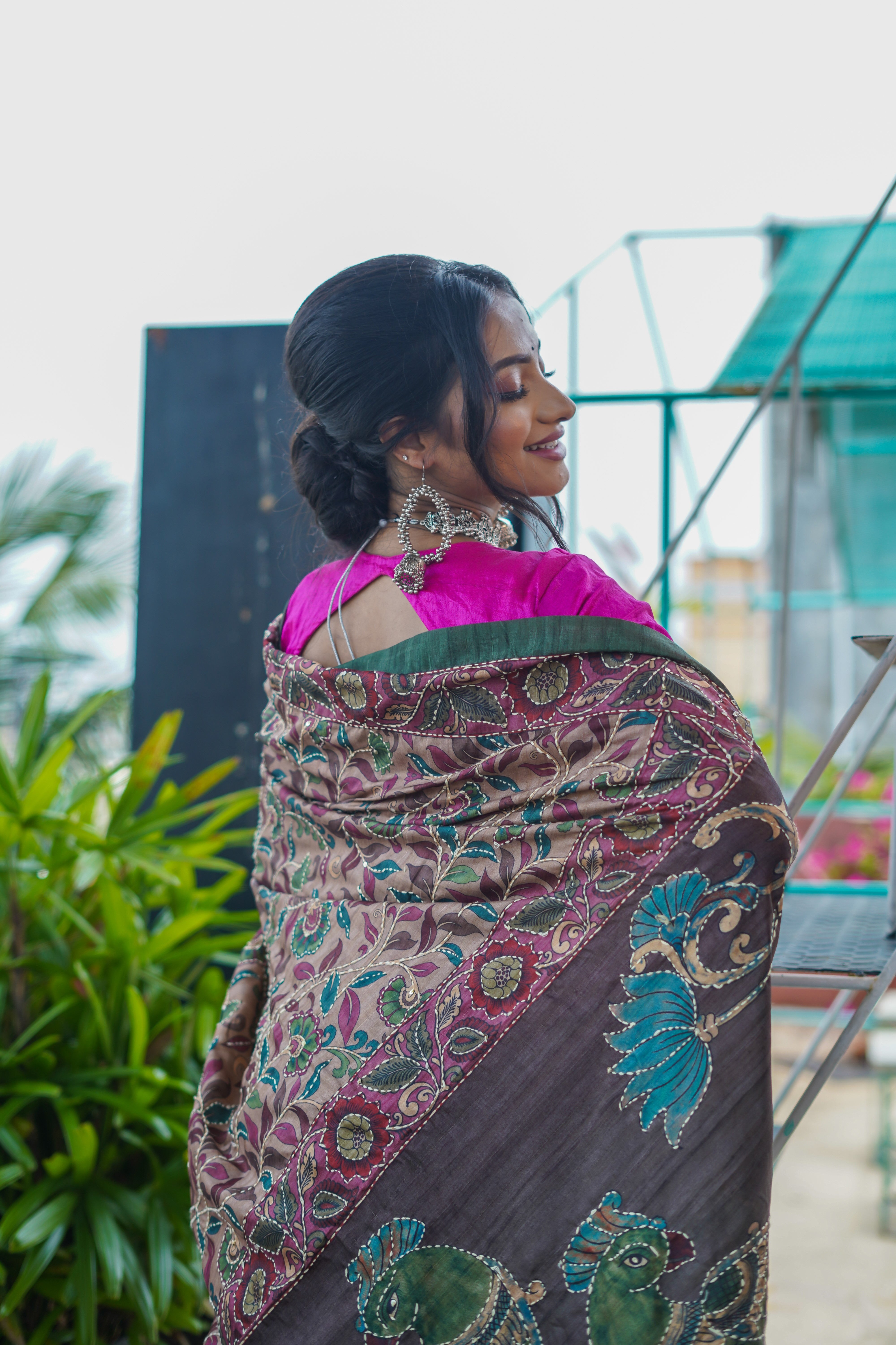 Pinkish Beige Modal Silk Katha Stitch Saree