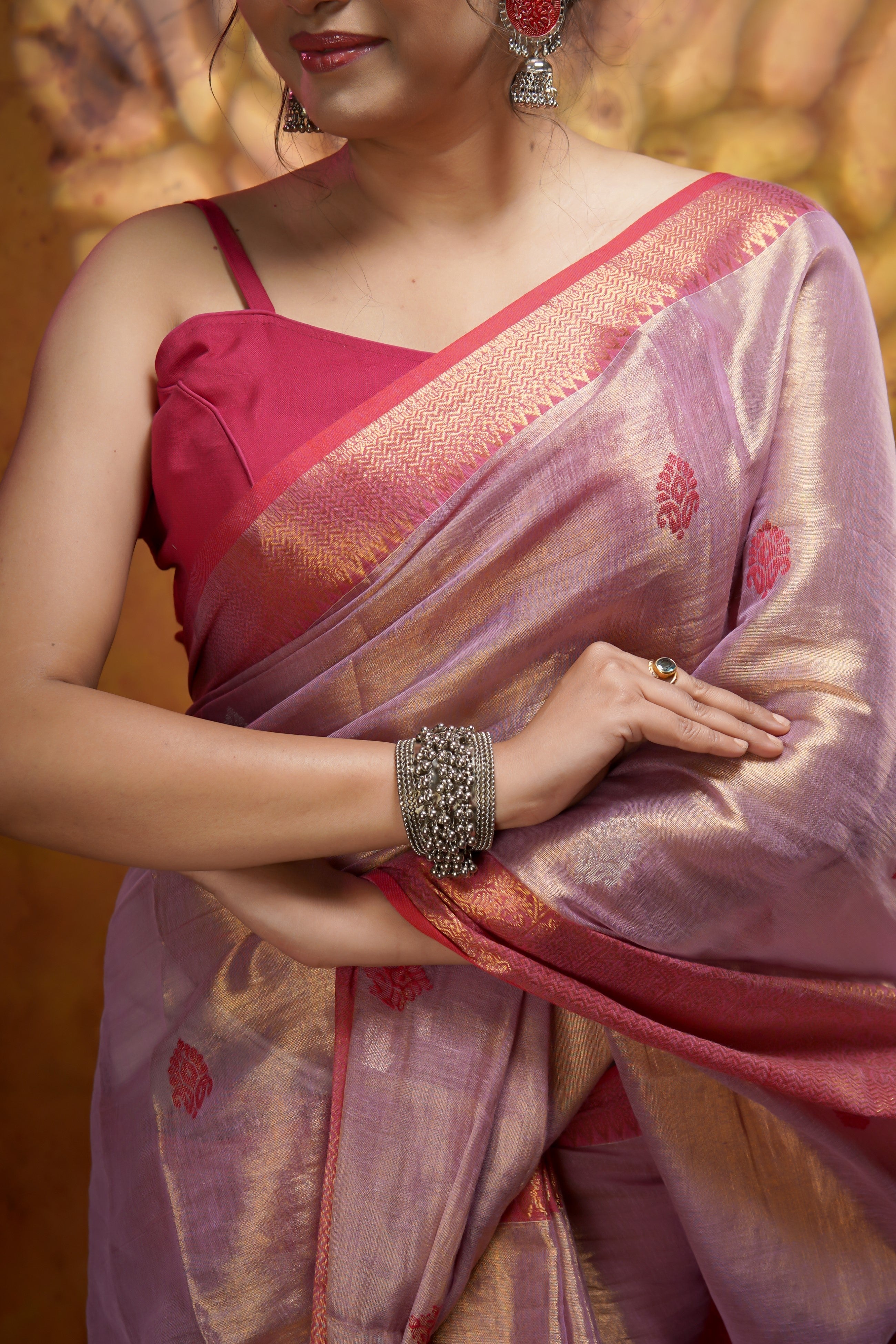 Metallic Pink Tissue Linen Handwoven Saree