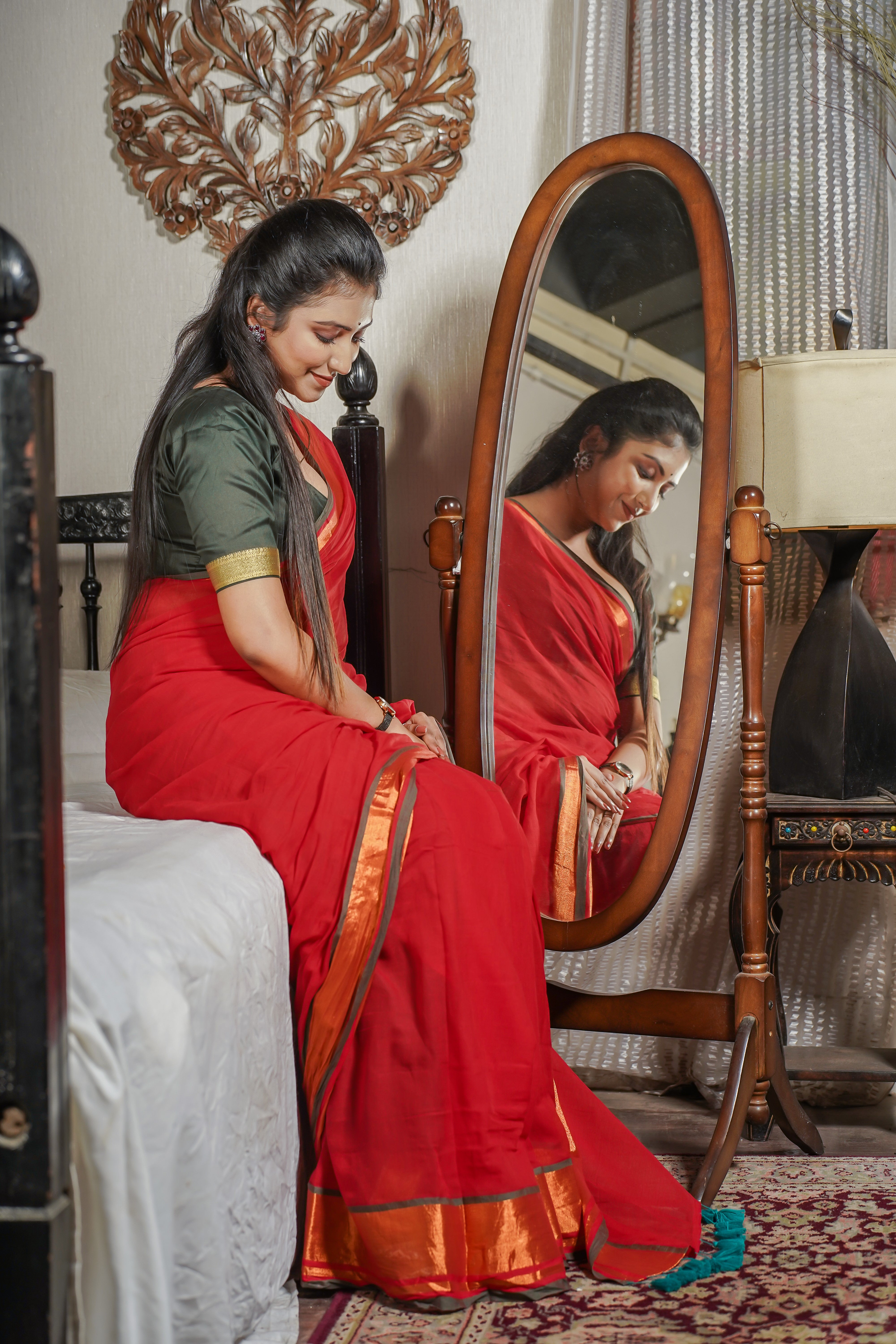 Red Mul Mul Cotton Saree With Golden Border