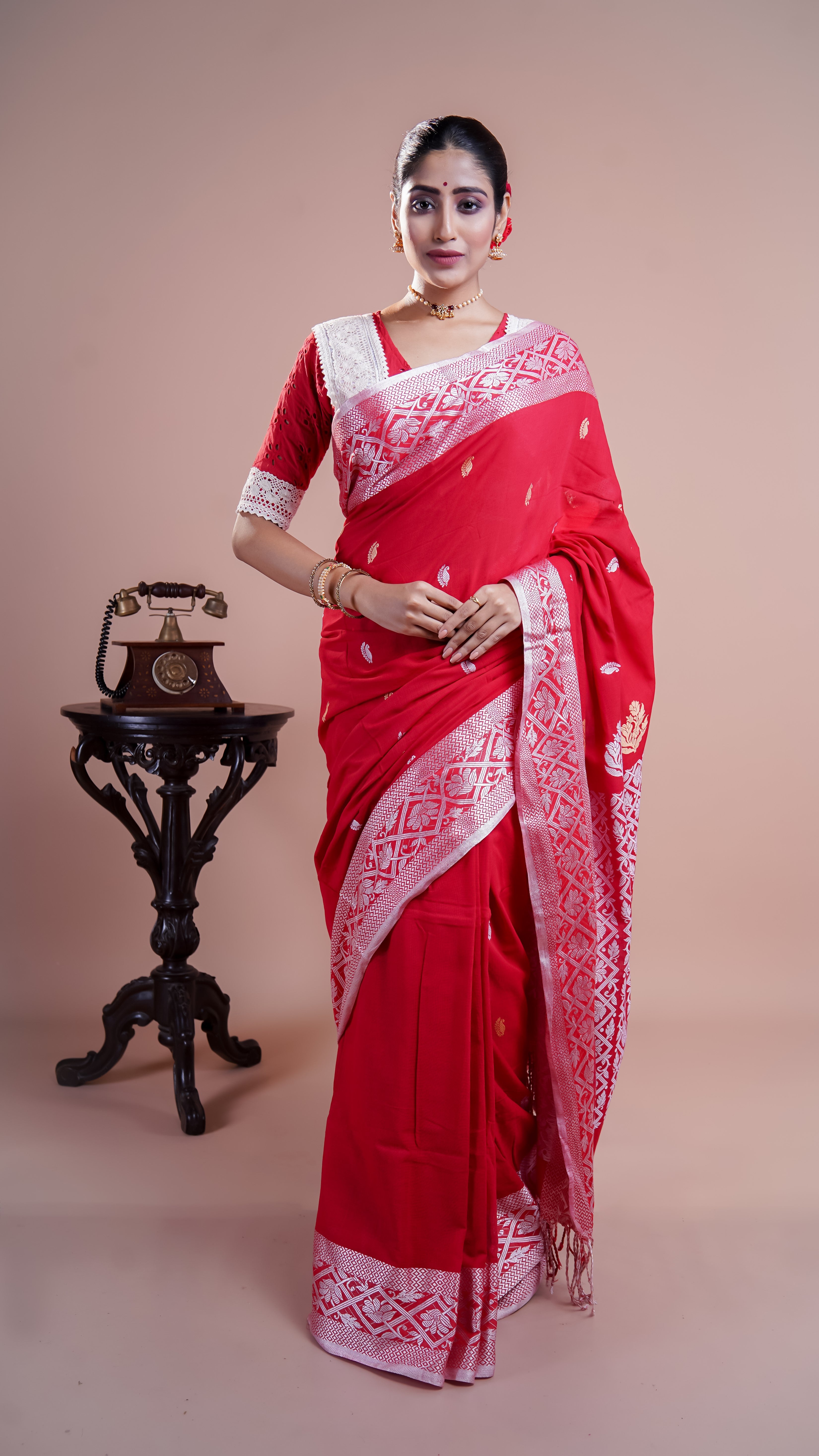 Red & white pure Mashrise Cotton handwoven saree