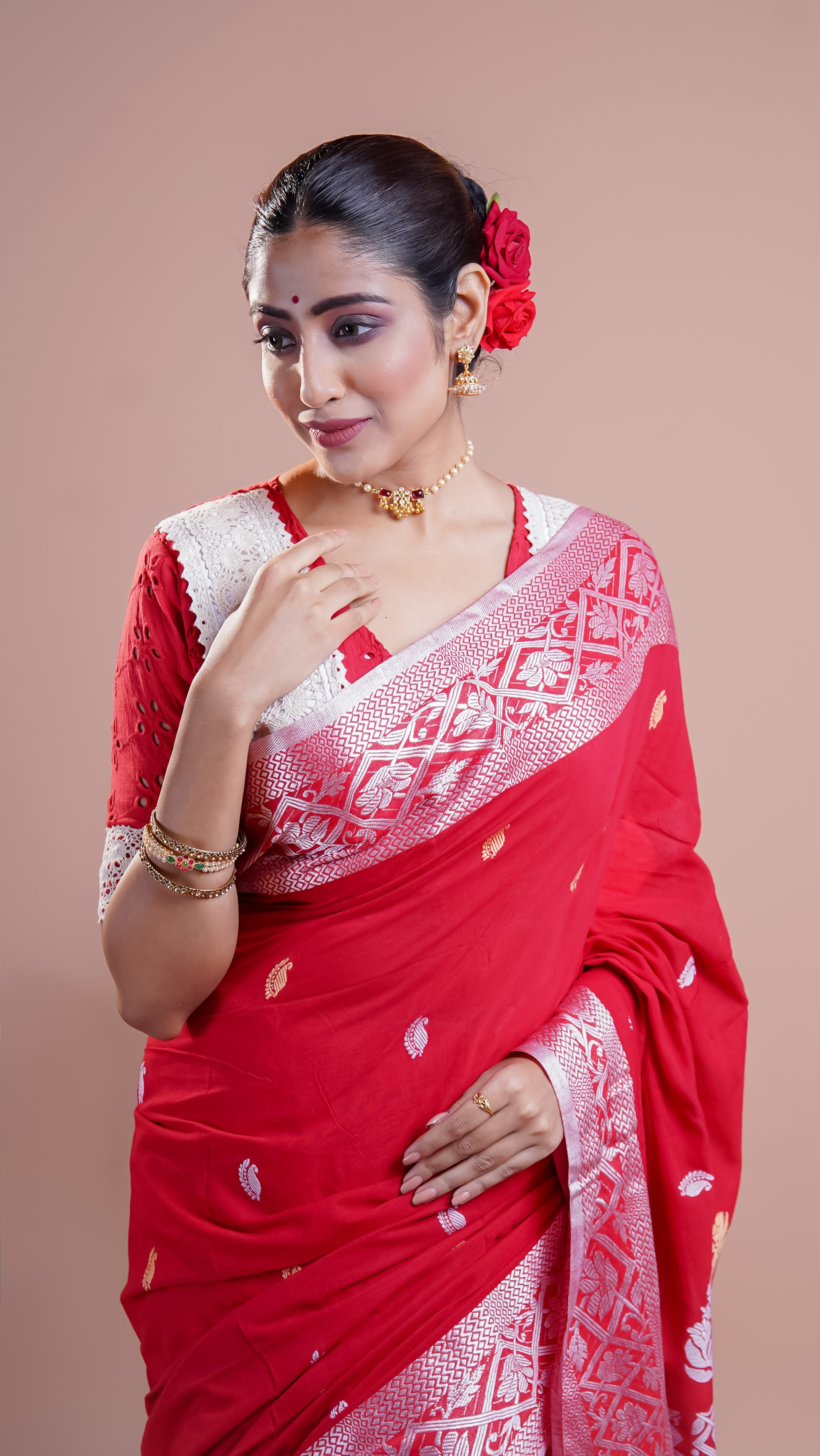 Red & white pure Mashrise Cotton handwoven saree