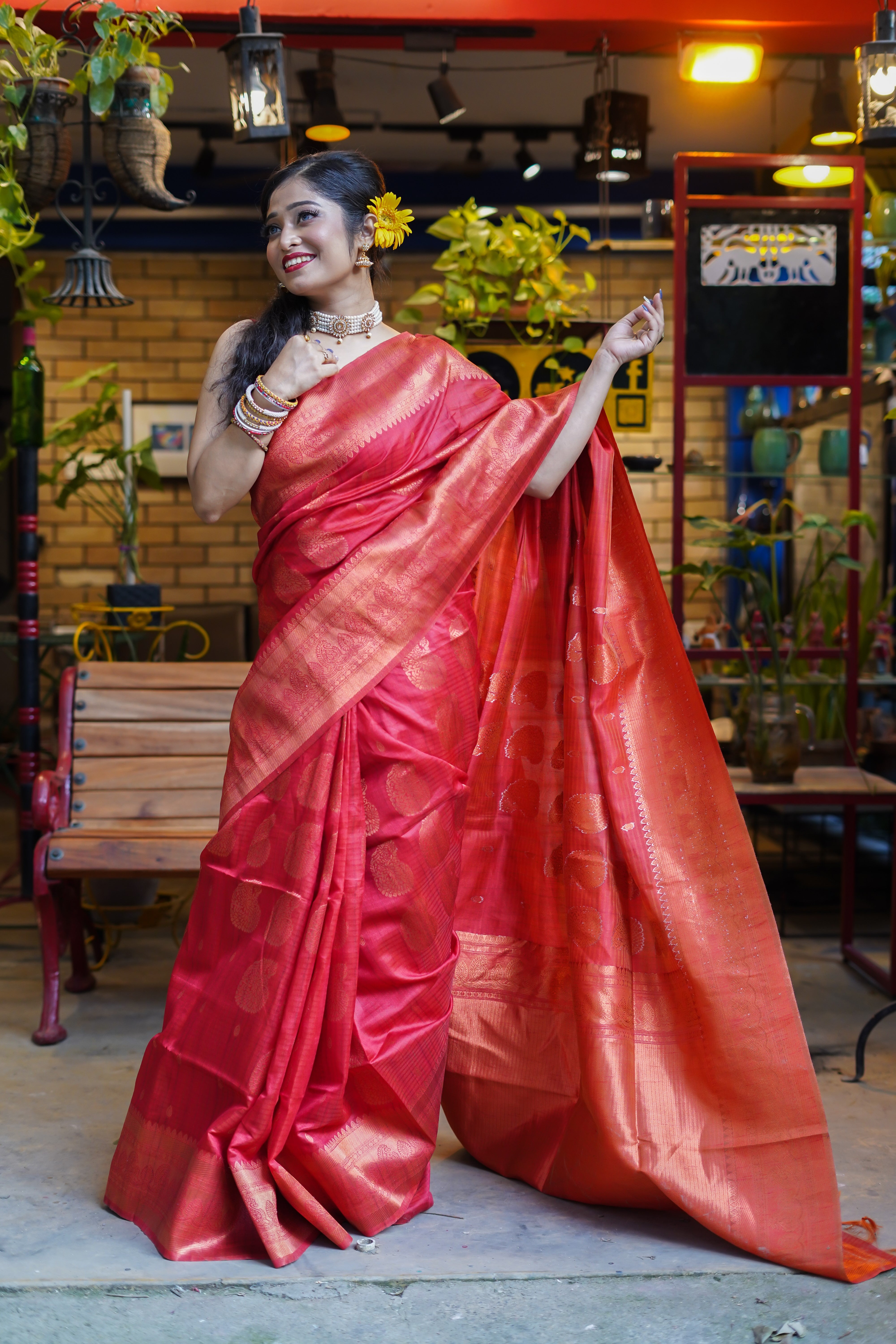 Red ghicha weaving saree