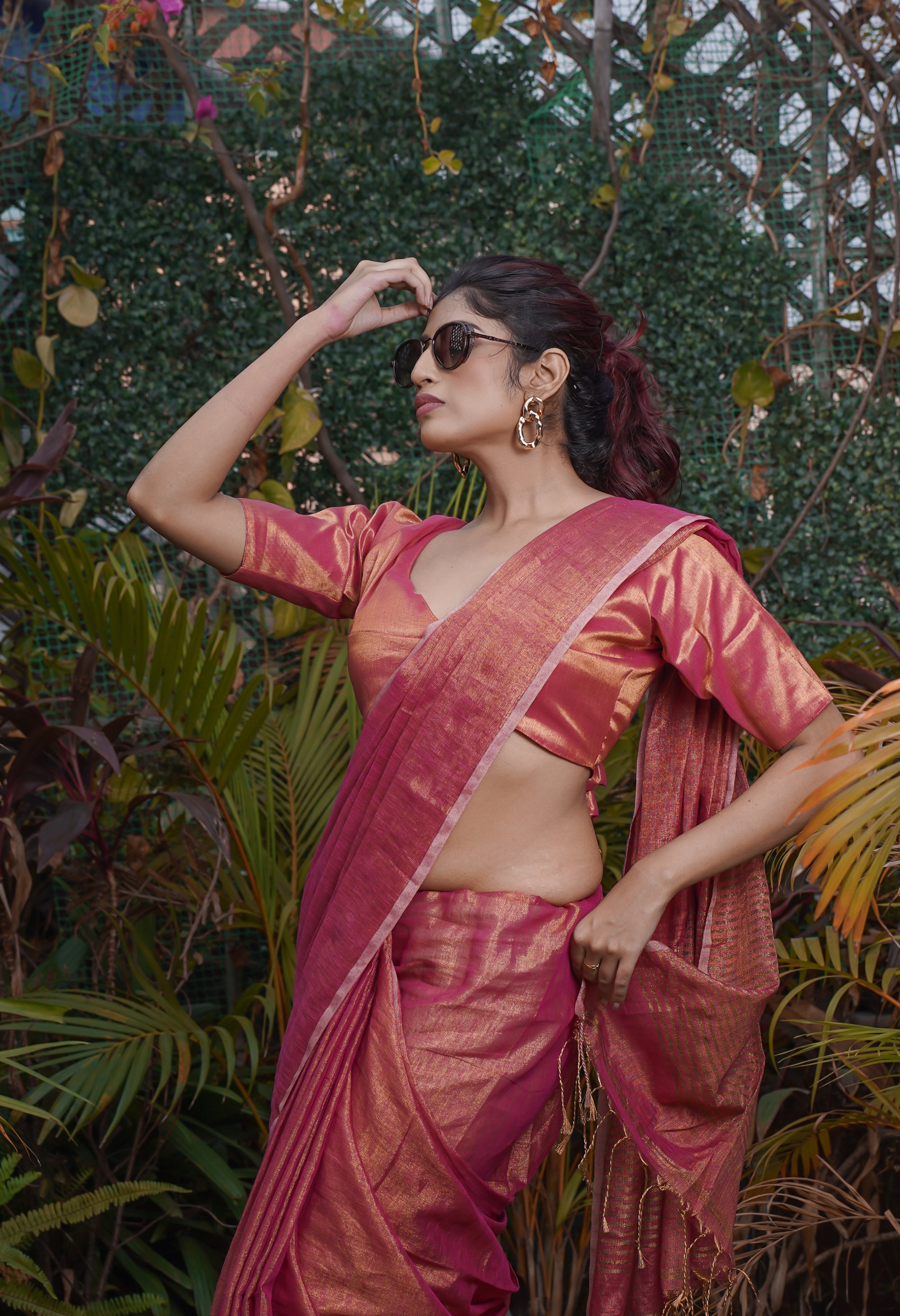 Dual Tone Tissue Linen Saree- Roseberry