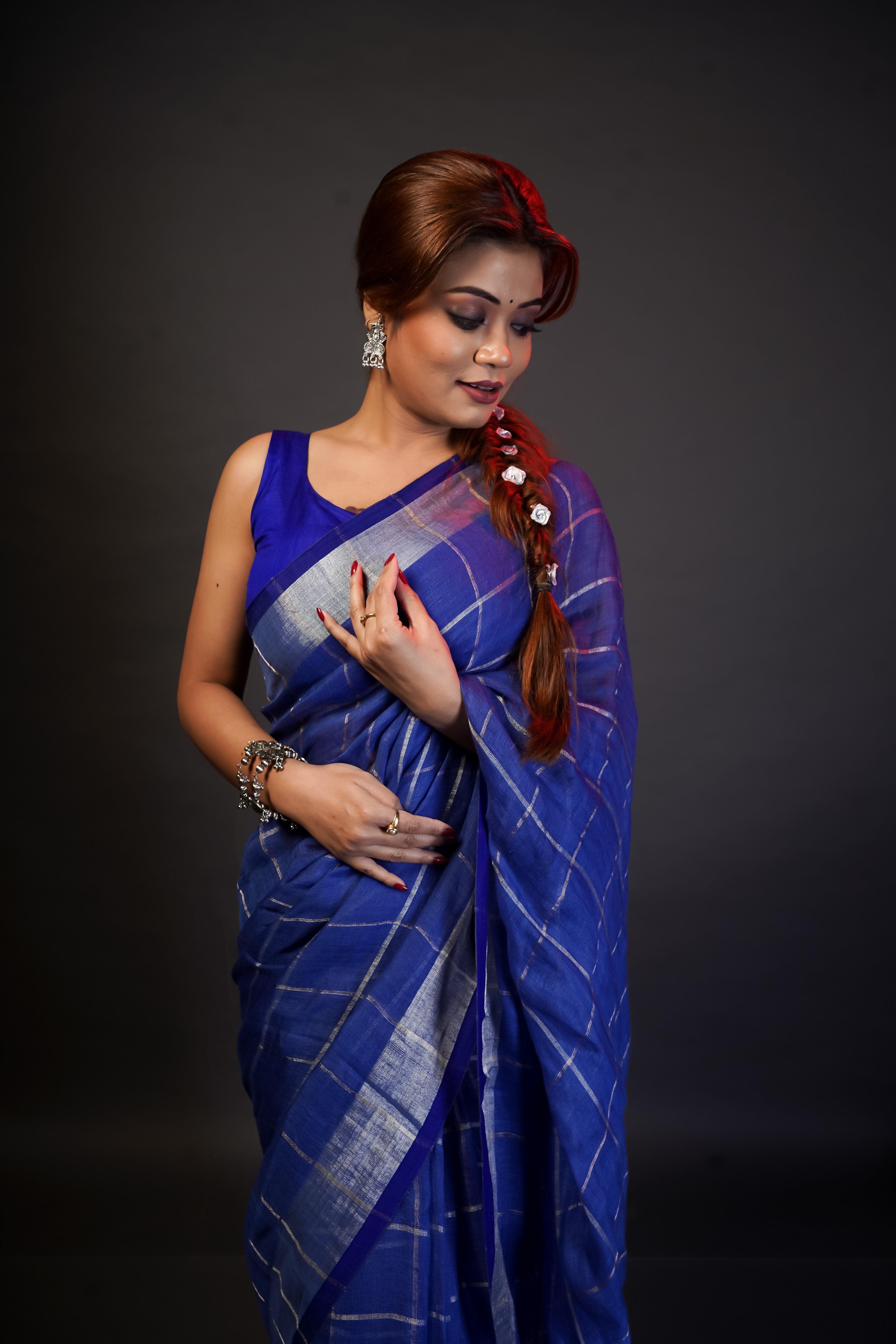 Pure Linen All-Over Check Saree