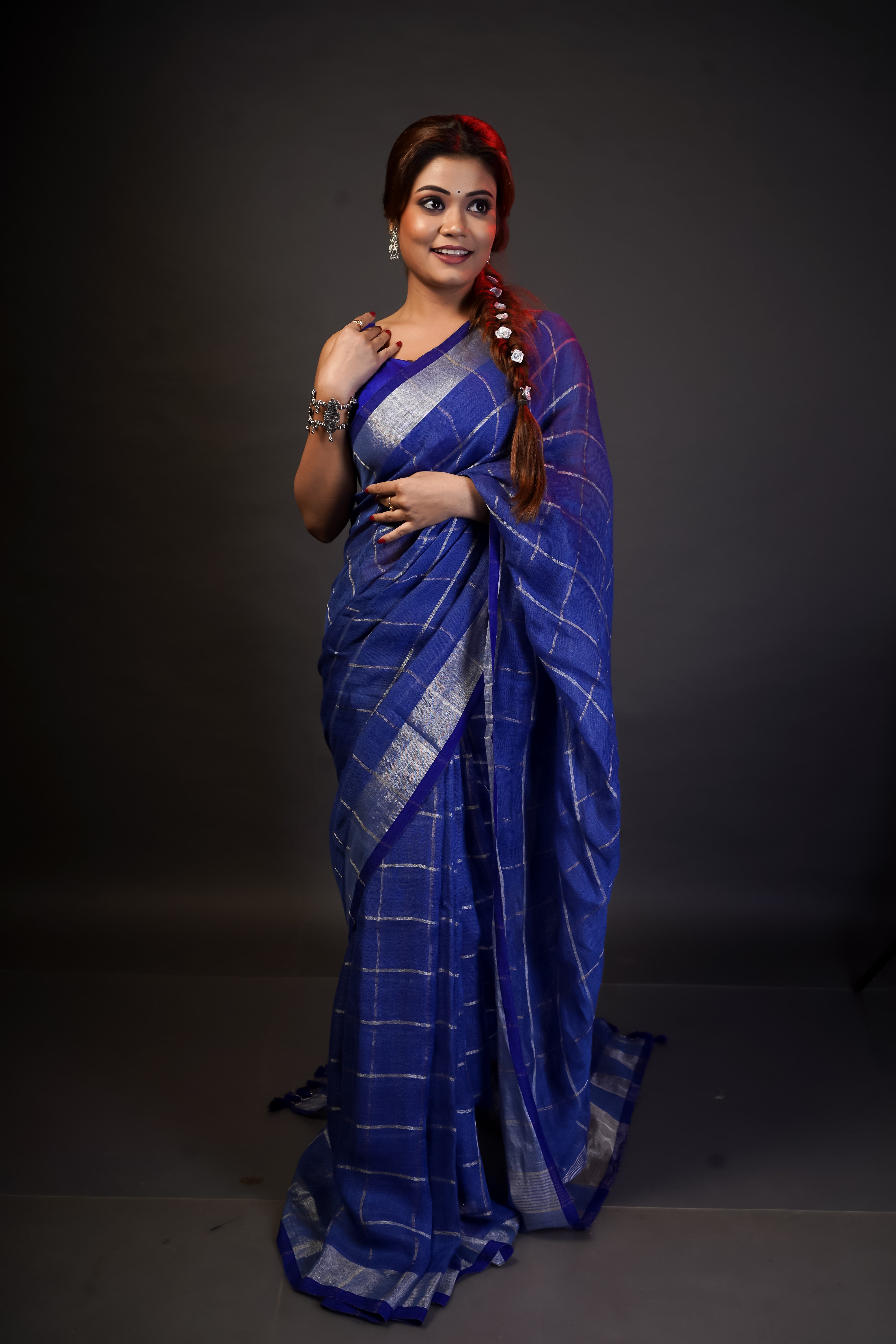 Pure Linen All-Over Check Saree