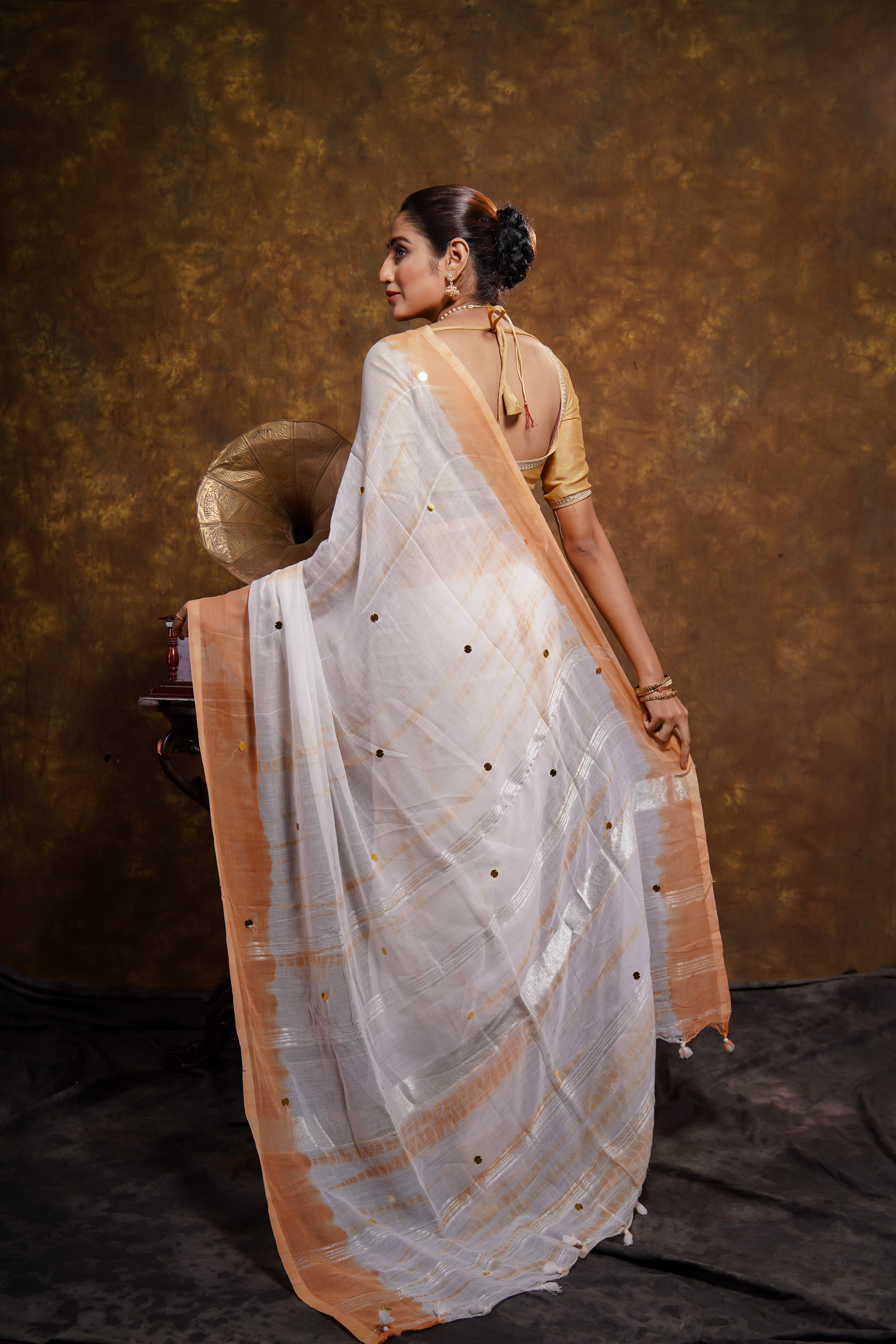 White & Caffe Latte Shibori Gini Work Pure Mul Cotton Saree