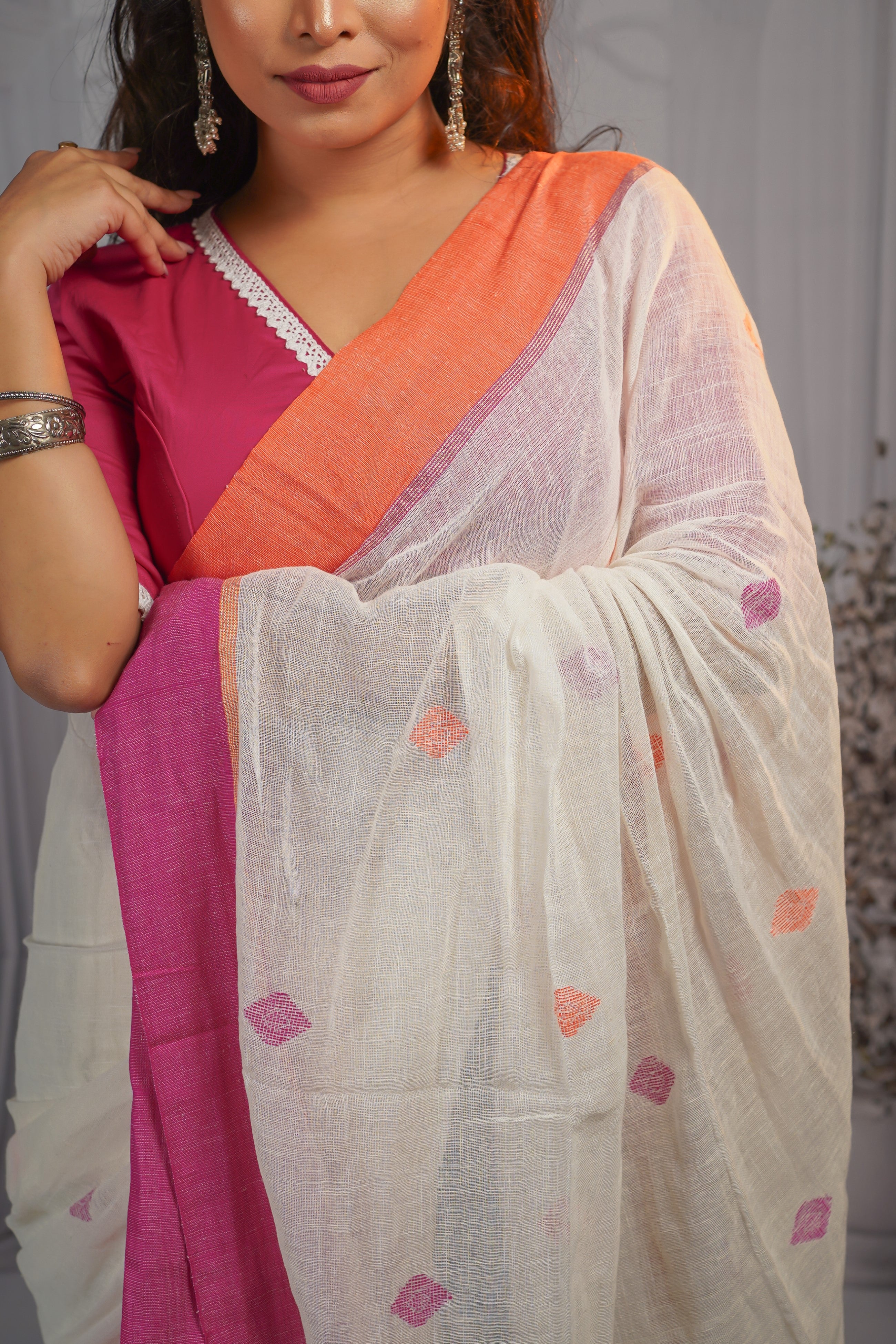 White pure linen hand woven jamdani saree