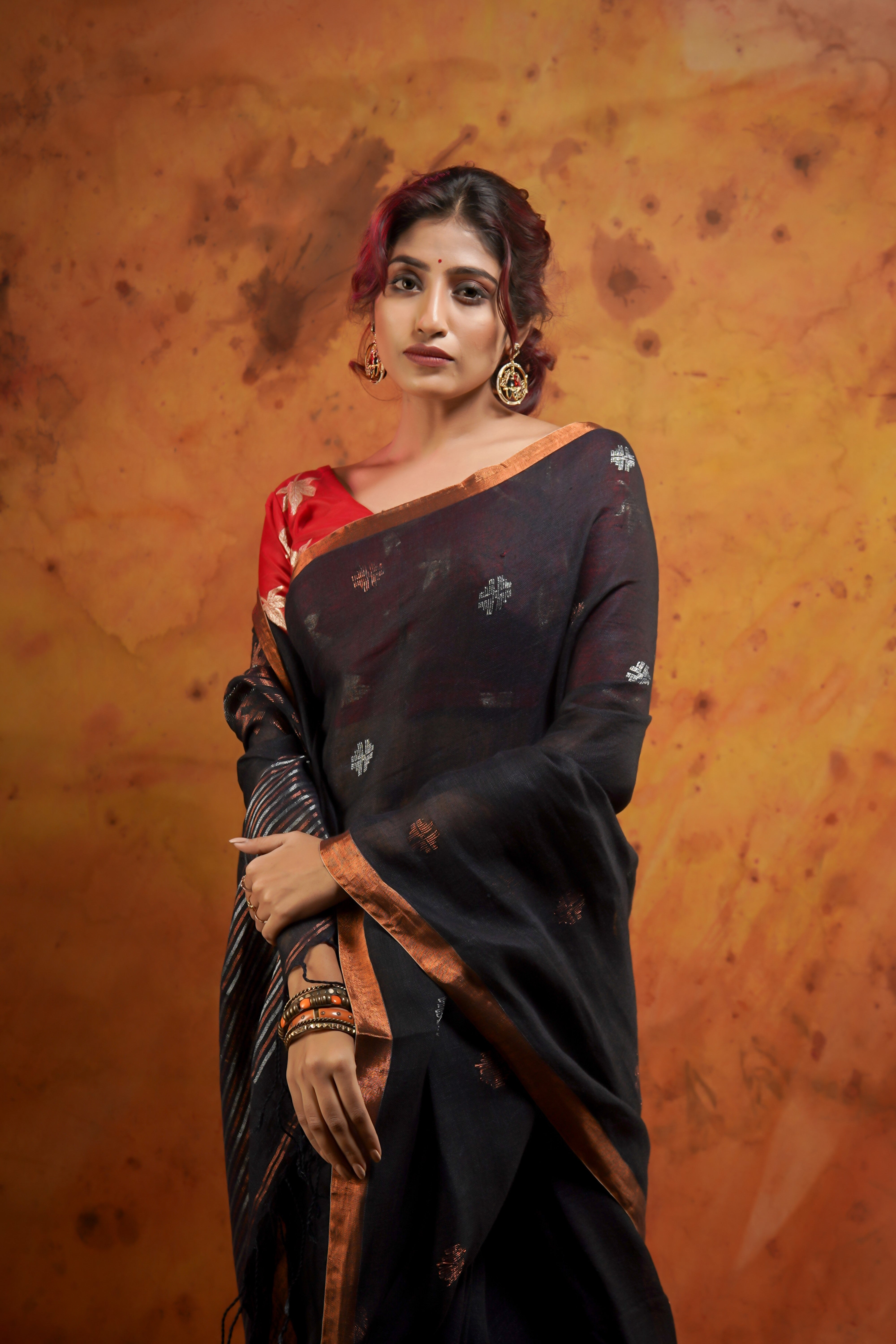 Black Swastik Linen Handwoven Jamdani Saree